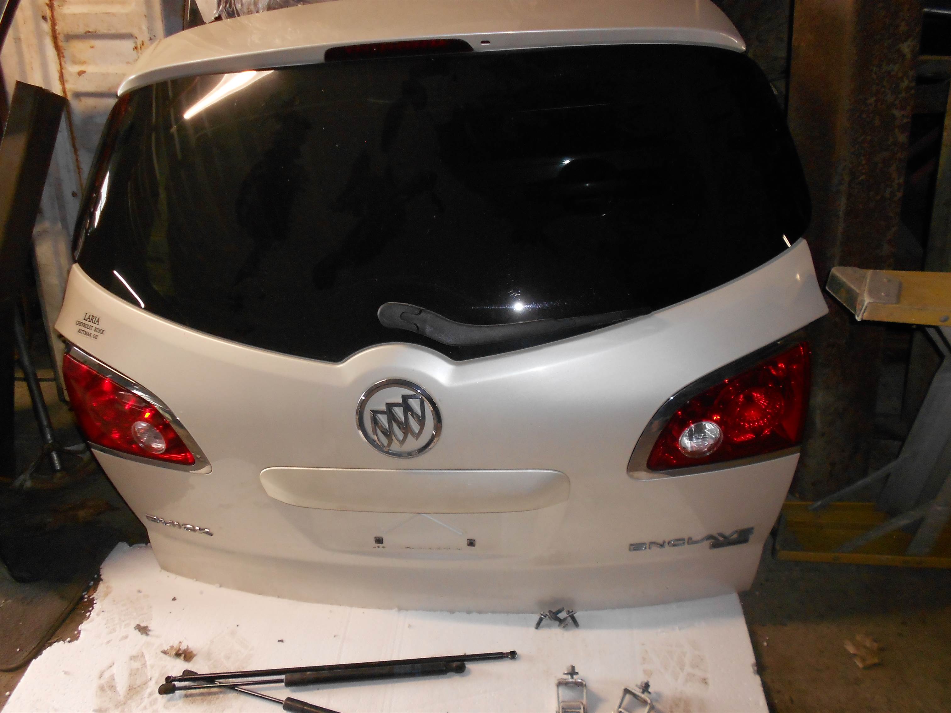 Used Trunk/Hatch/Tailgate With Rear View Camera Fits 08-12 ENCLAVE for sale small view front thumbnail