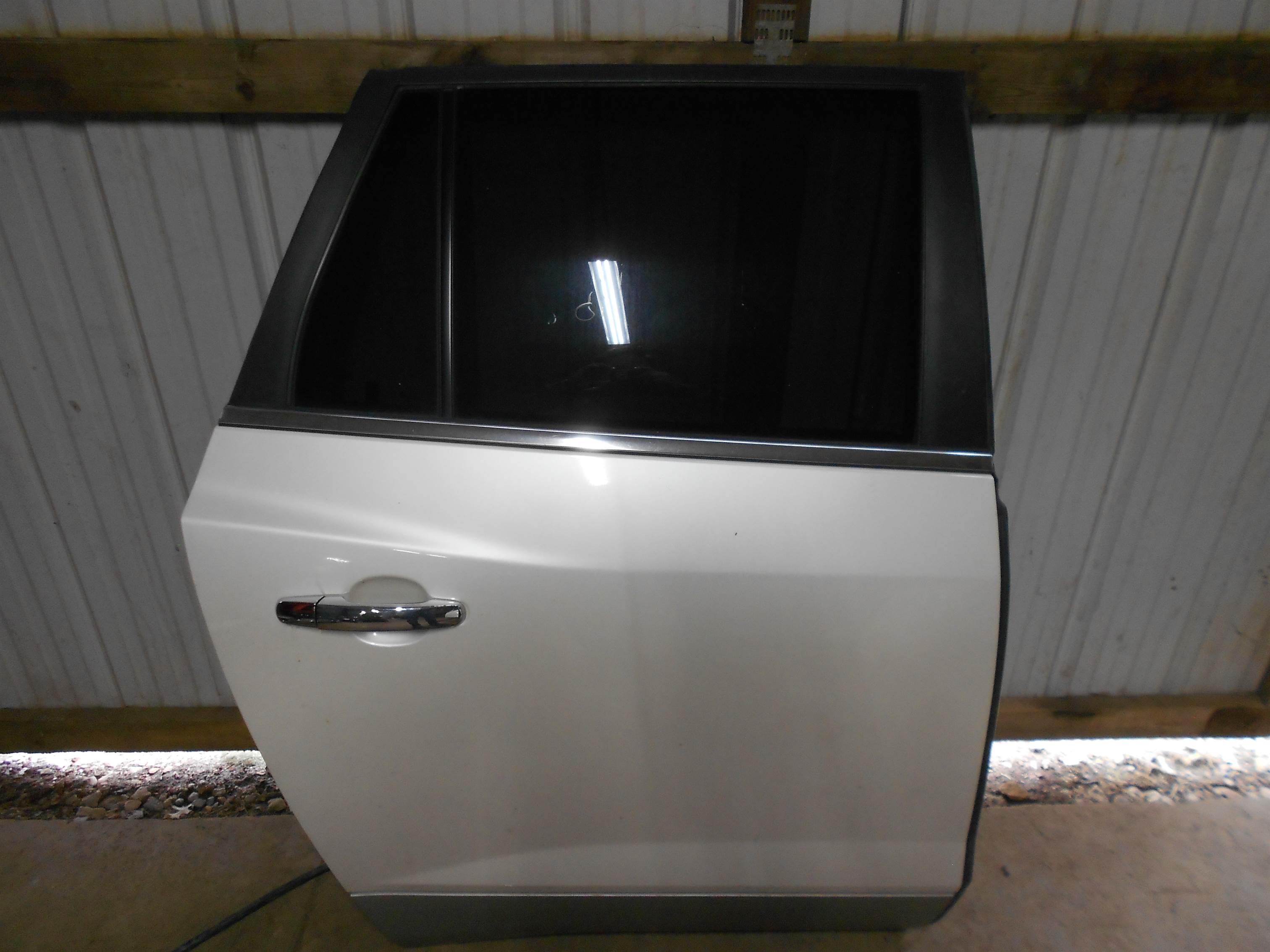 Used 2008-2017 BUICK ENCLAVE Driver Right Rear RH Side Door White 08-17 PAINT CODE U for sale small view front thumbnail