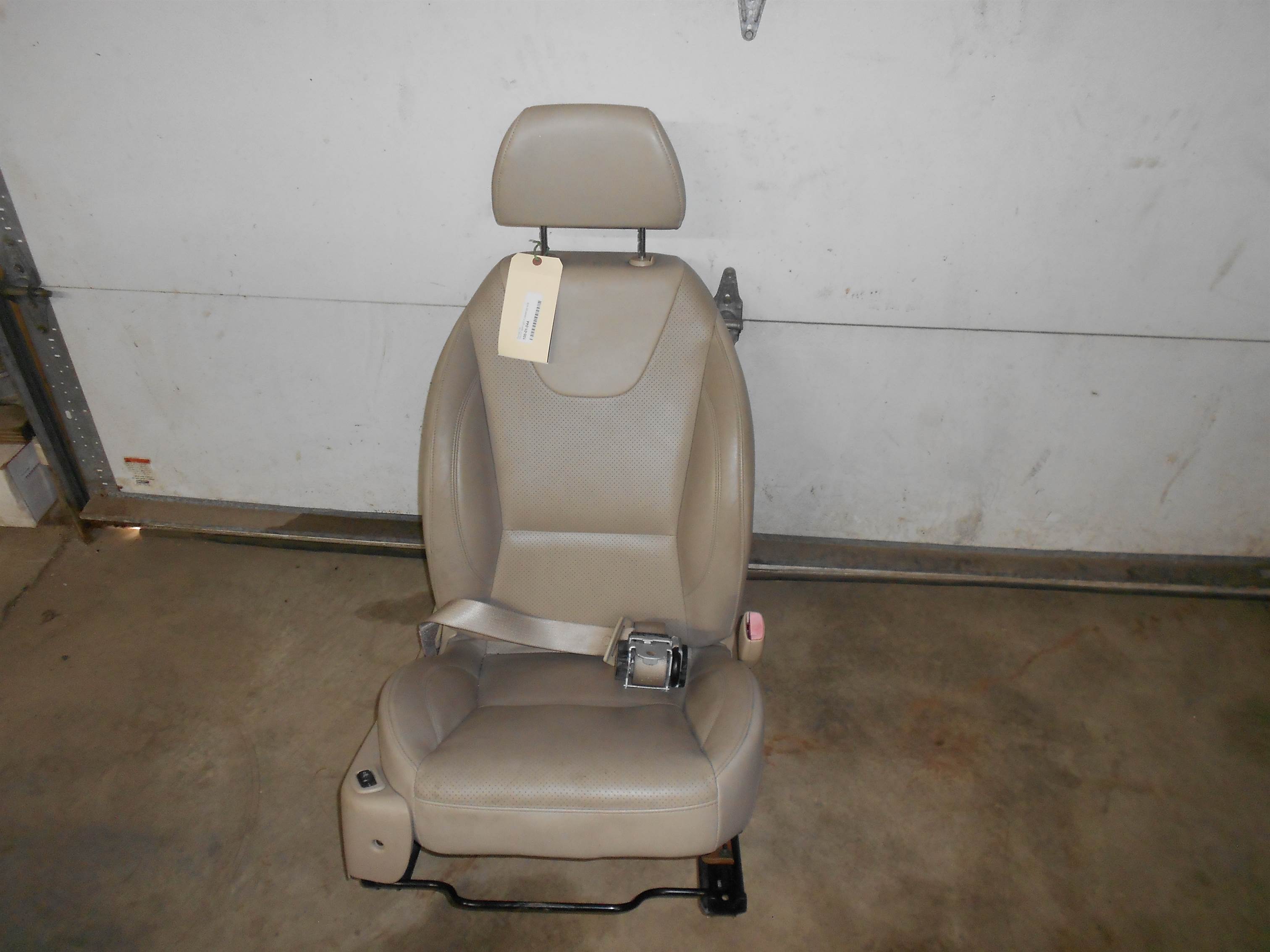 Used Passenger Front Seat Bucket Tan Sedan Fits 07-09 Pontiac G6 for sale small view front thumbnail