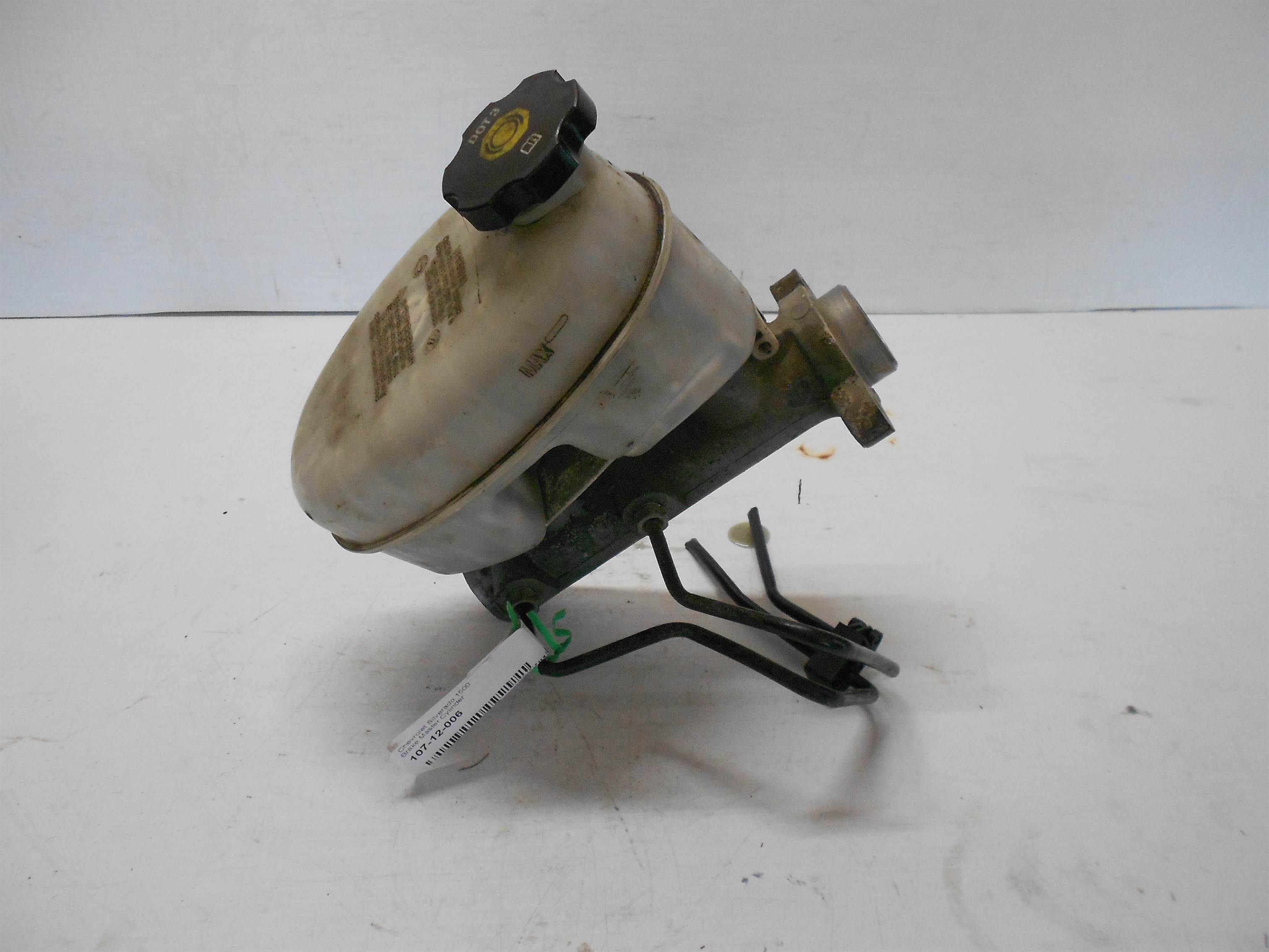 Used Brake Master Cylinder w/ Reservoir Tank OEM CHEVY SILVERADO 1500 03 04 05 06 07 for sale small view front thumbnail