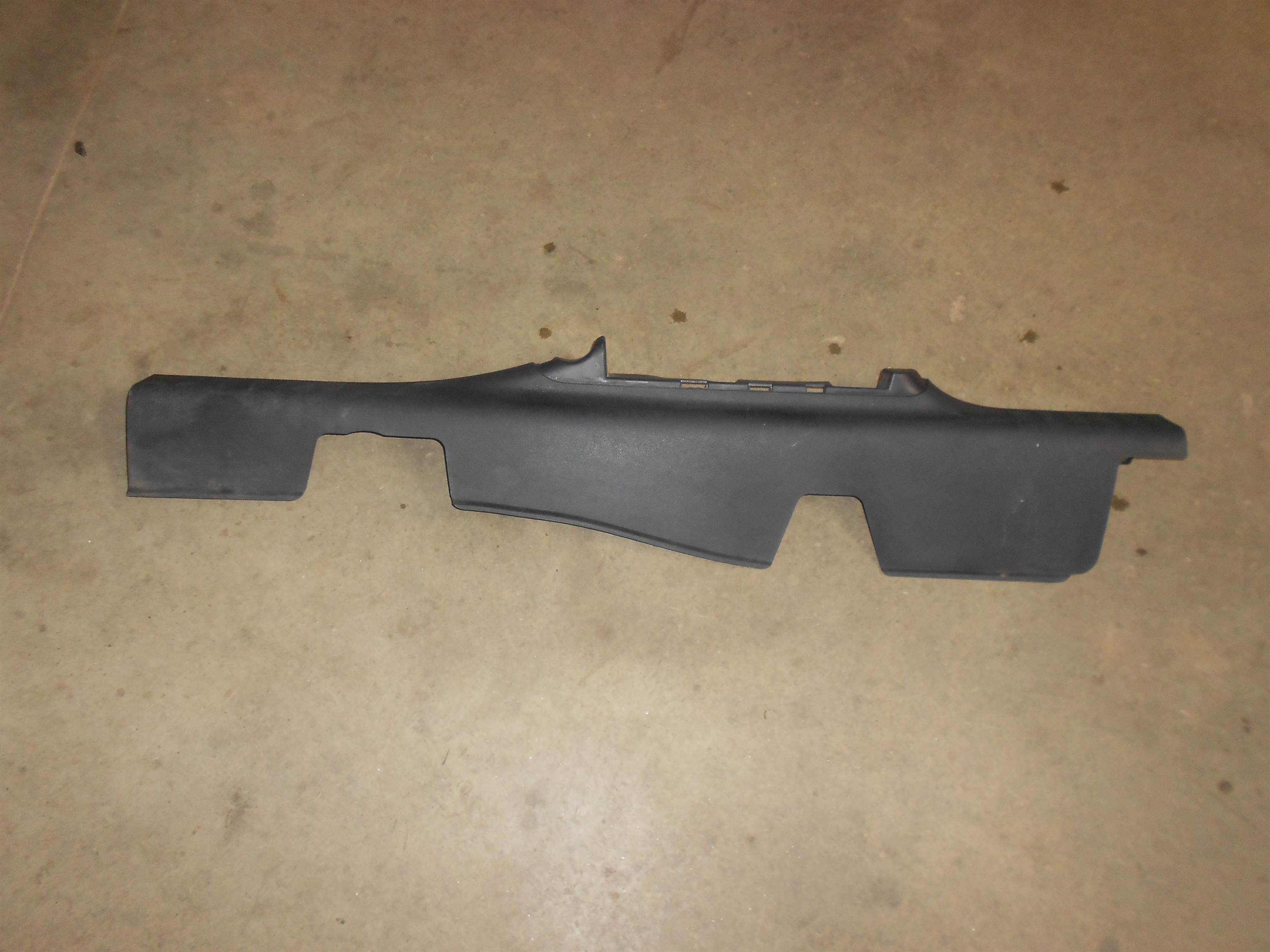 Used 2007 - 2009 DODGE CALIBER RIGHT PASSENGER DOOR SILL THRESHOLD TRIM for sale small view front thumbnail