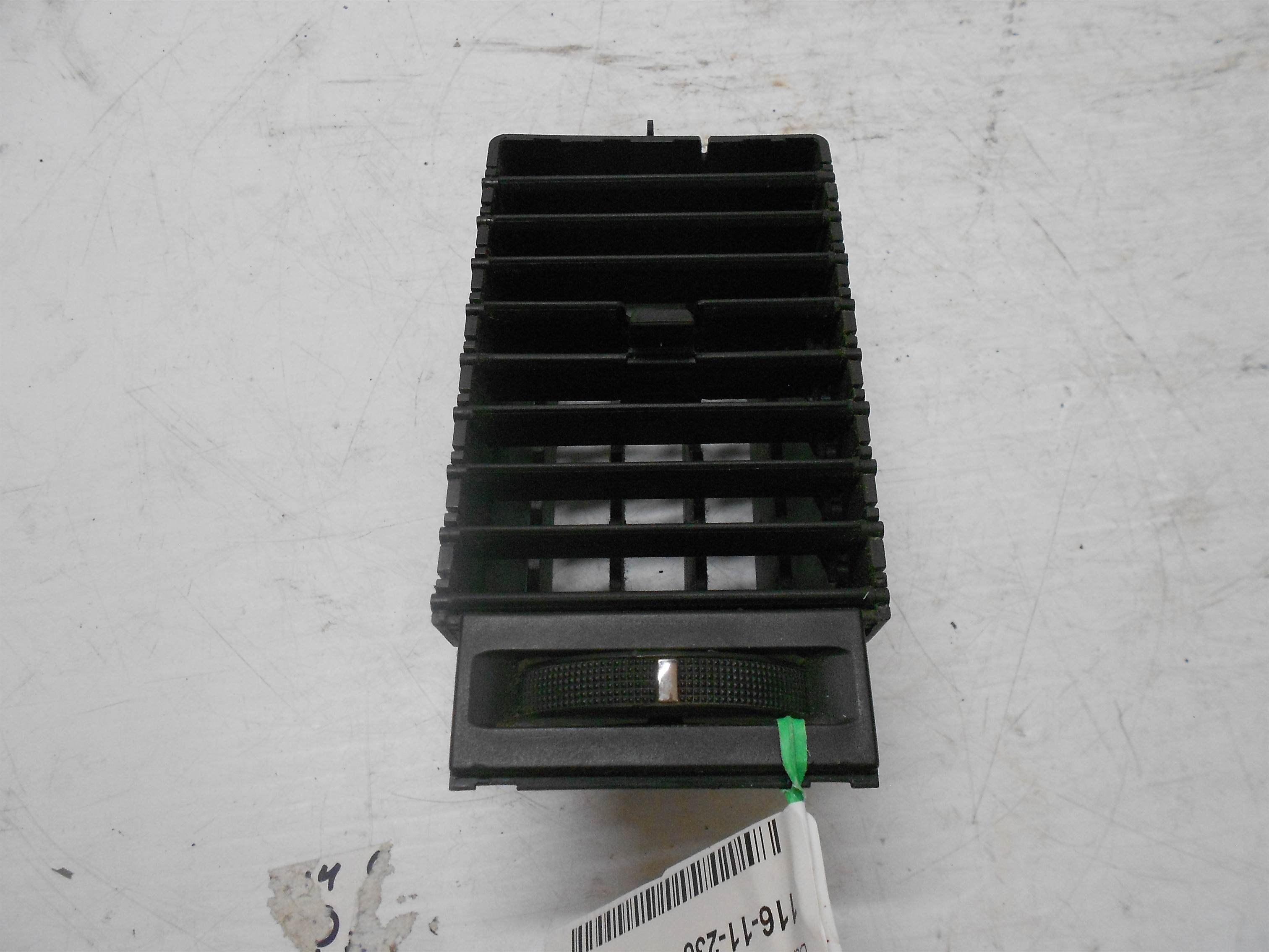 Used 2009-2012 DODGE RAM 1500 PICKUP RIGHT RH OUTER DASH VENT 09 10 11 12 for sale small view front thumbnail