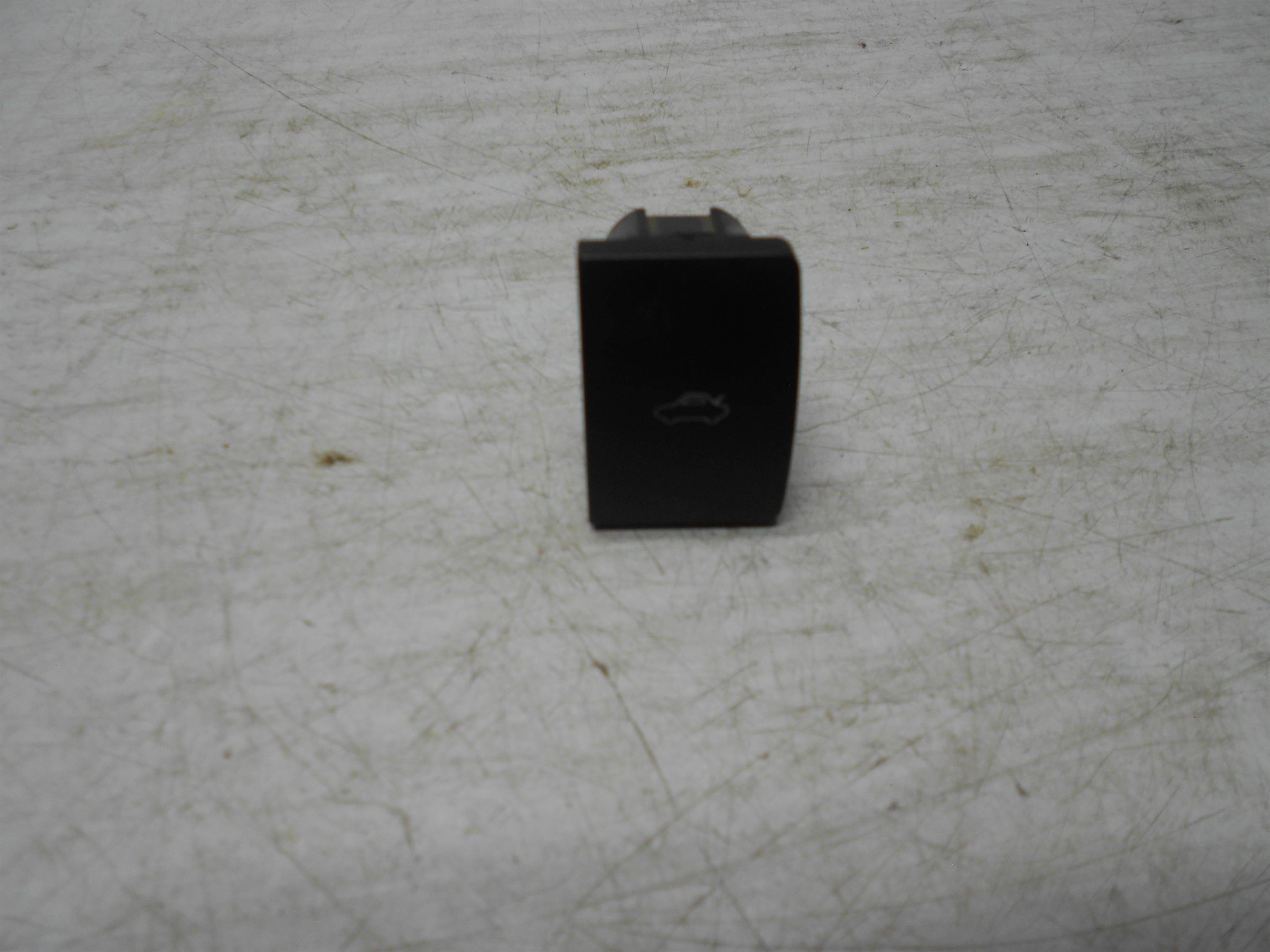 Used 2006-2009 Ford Fusion Trunk Switch Button for sale small view front thumbnail