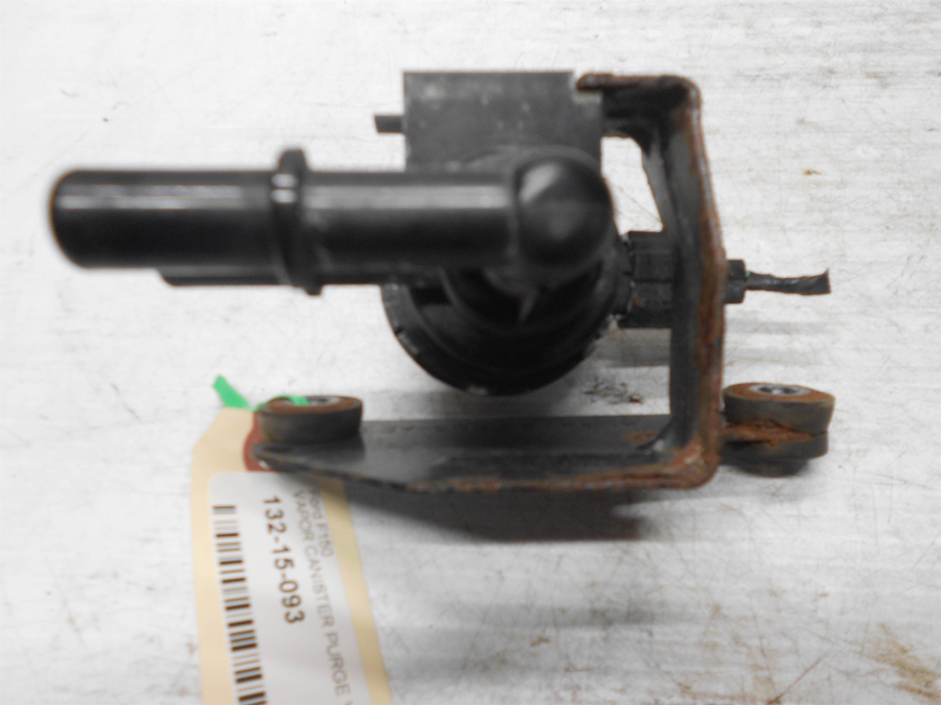 Used Purge Valve for F150 Truck Ford F-150 Expedition Navigator 4L34-9G683 for sale small view front thumbnail