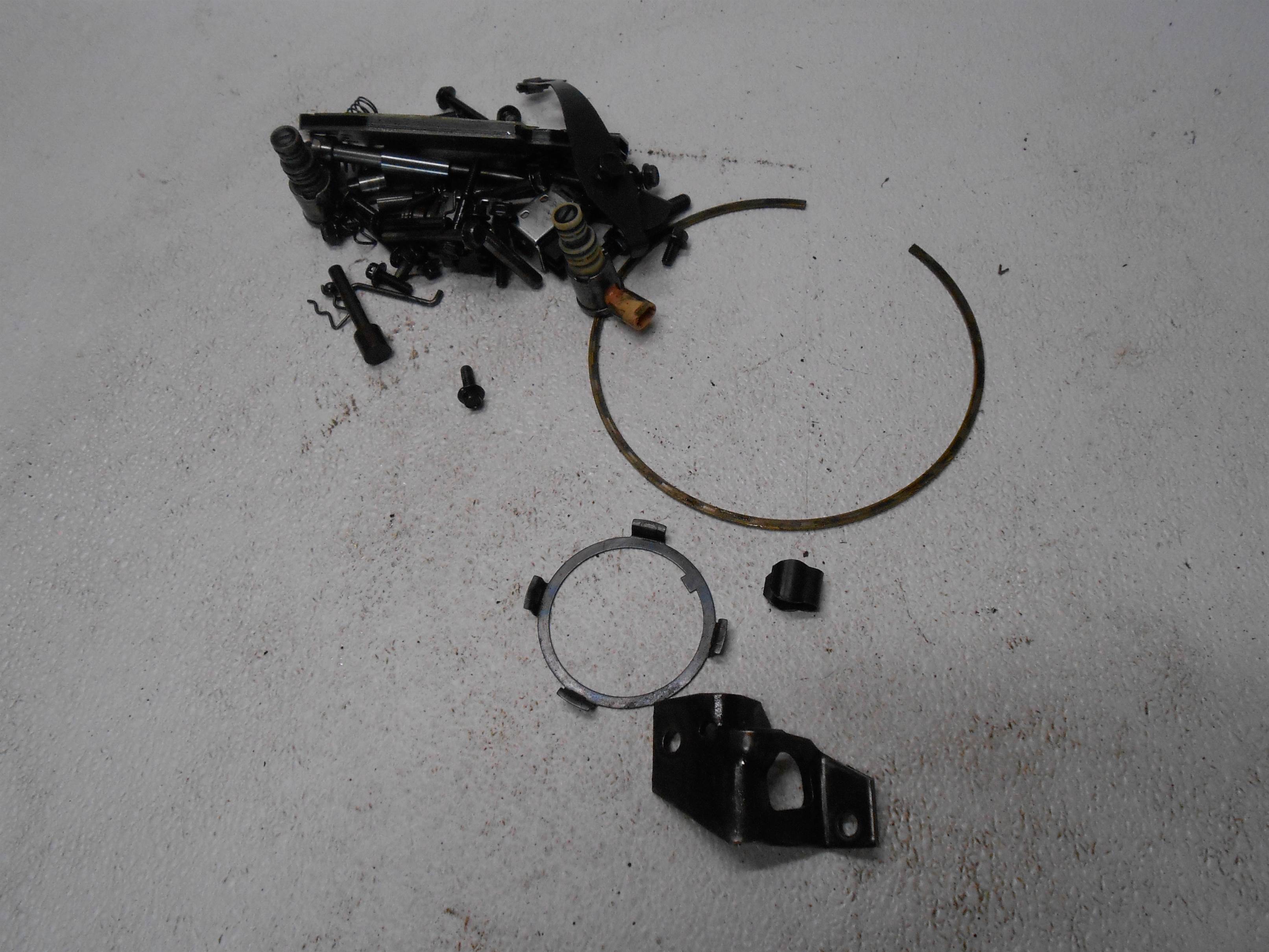 Used 2000 Chevrolet Tahoe 5.3L Transmission valve Body Misc Parts for sale small view front thumbnail