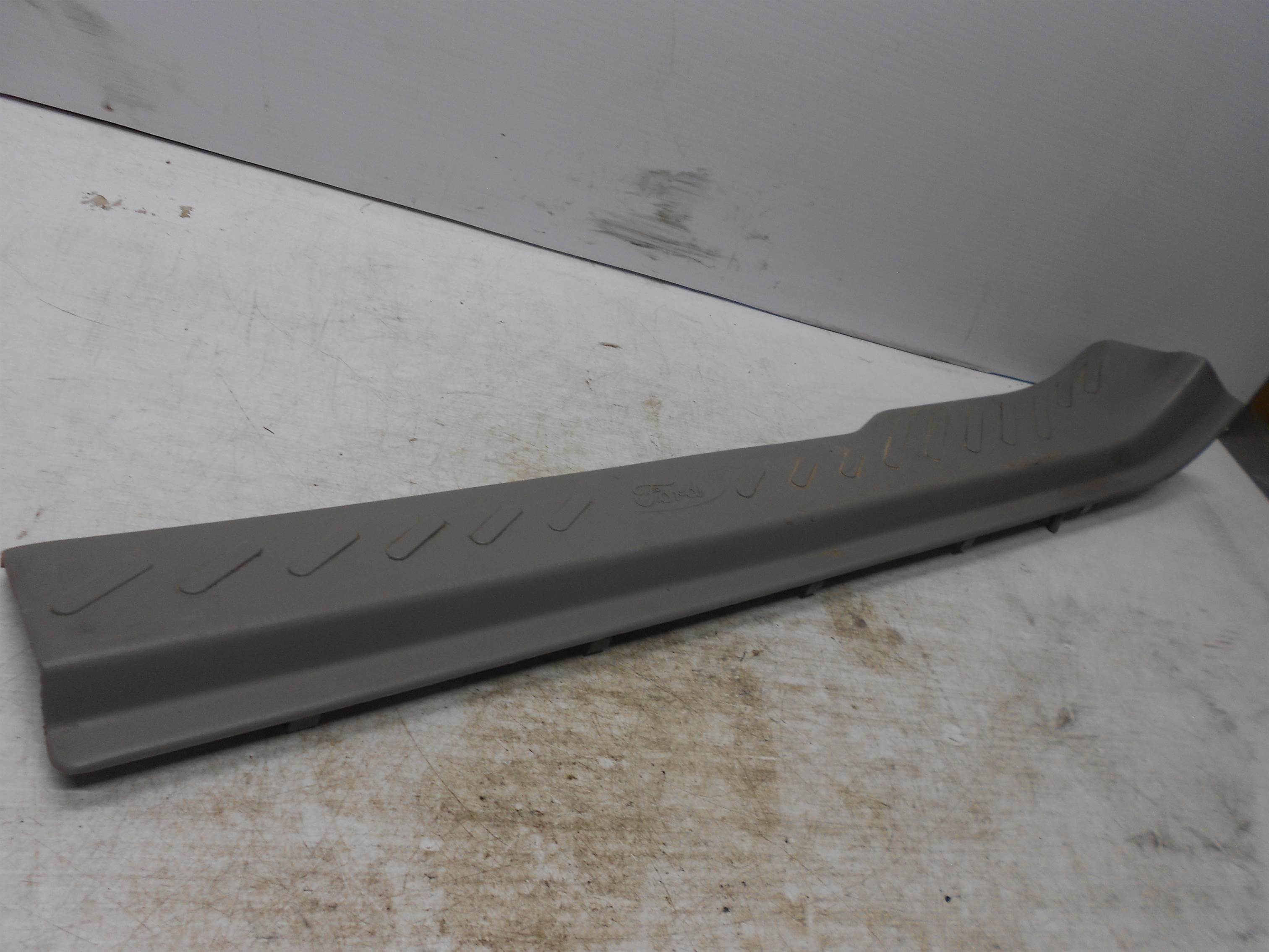 Used 1997-2003 FORD F150 RIGHT PASS. SIDE SILL SCUFF PLATE TRIM for sale small view front thumbnail