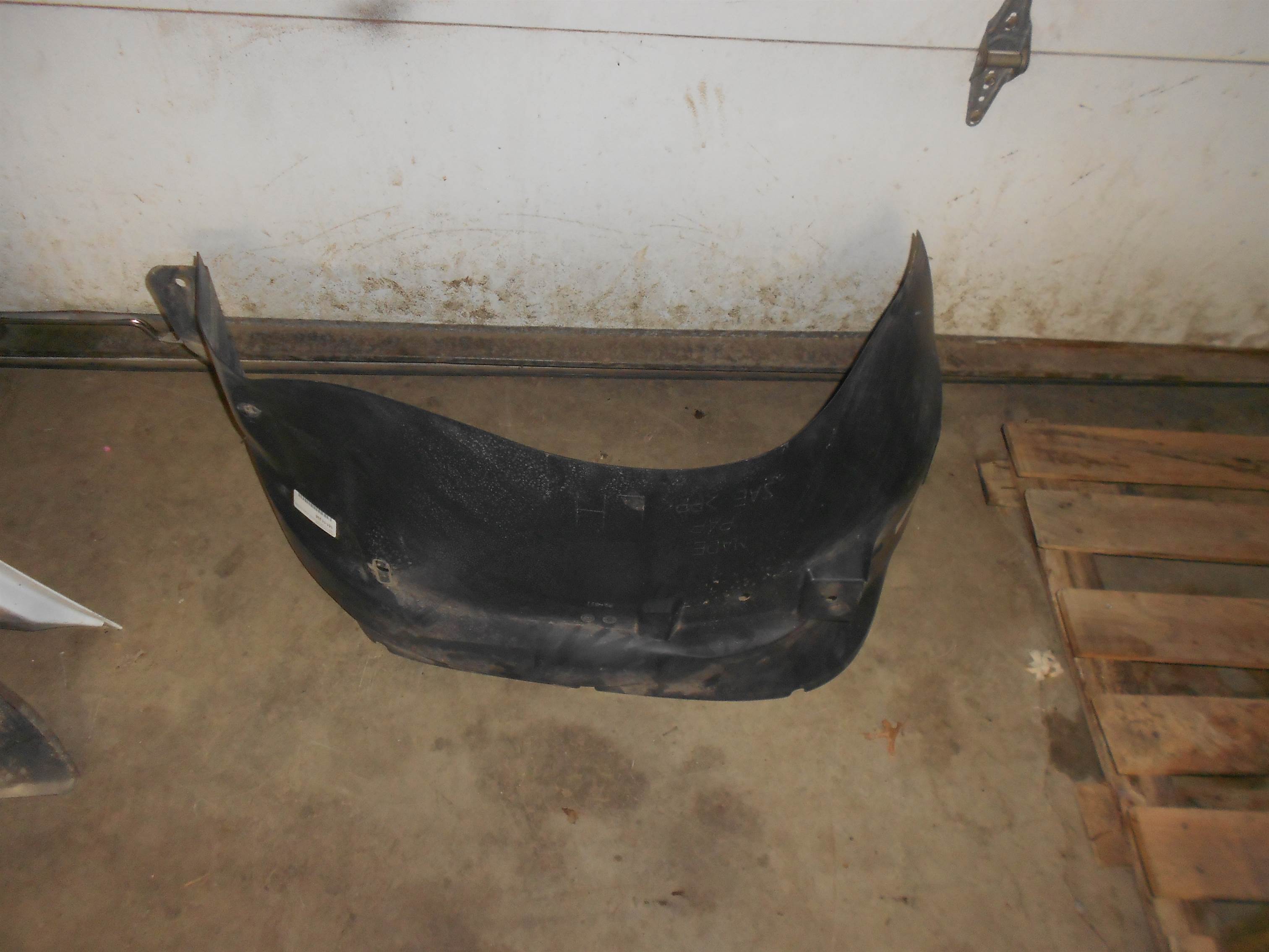 Used 2004-08 Chevy Colorado Front Left Driver Side Fender Liner Inner Shield OEM for sale small view front thumbnail