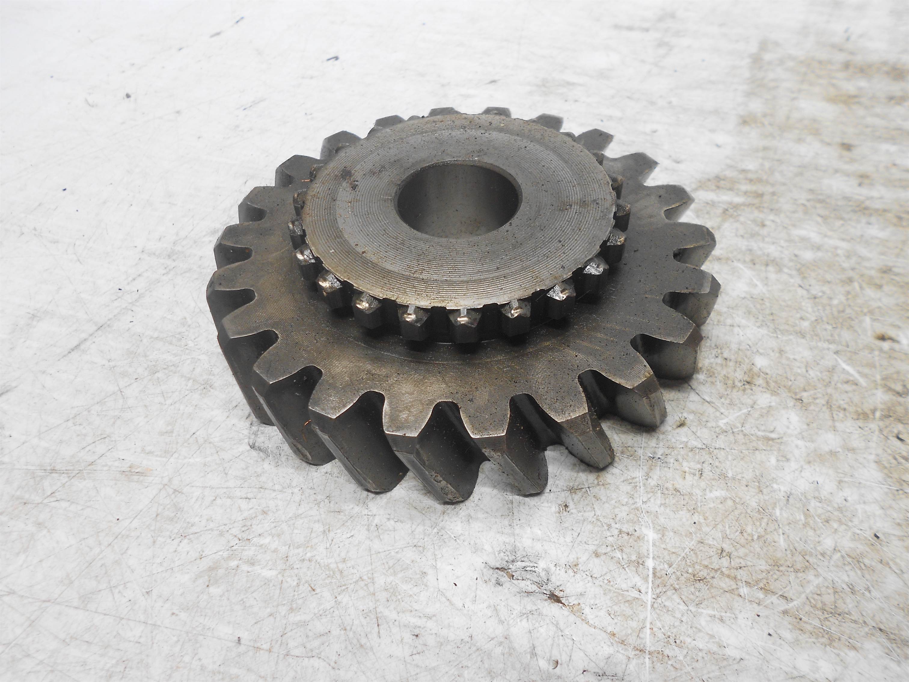 Used Muncie Power Products 03T34325 PTO Accessory Input Gear for sale small view front thumbnail