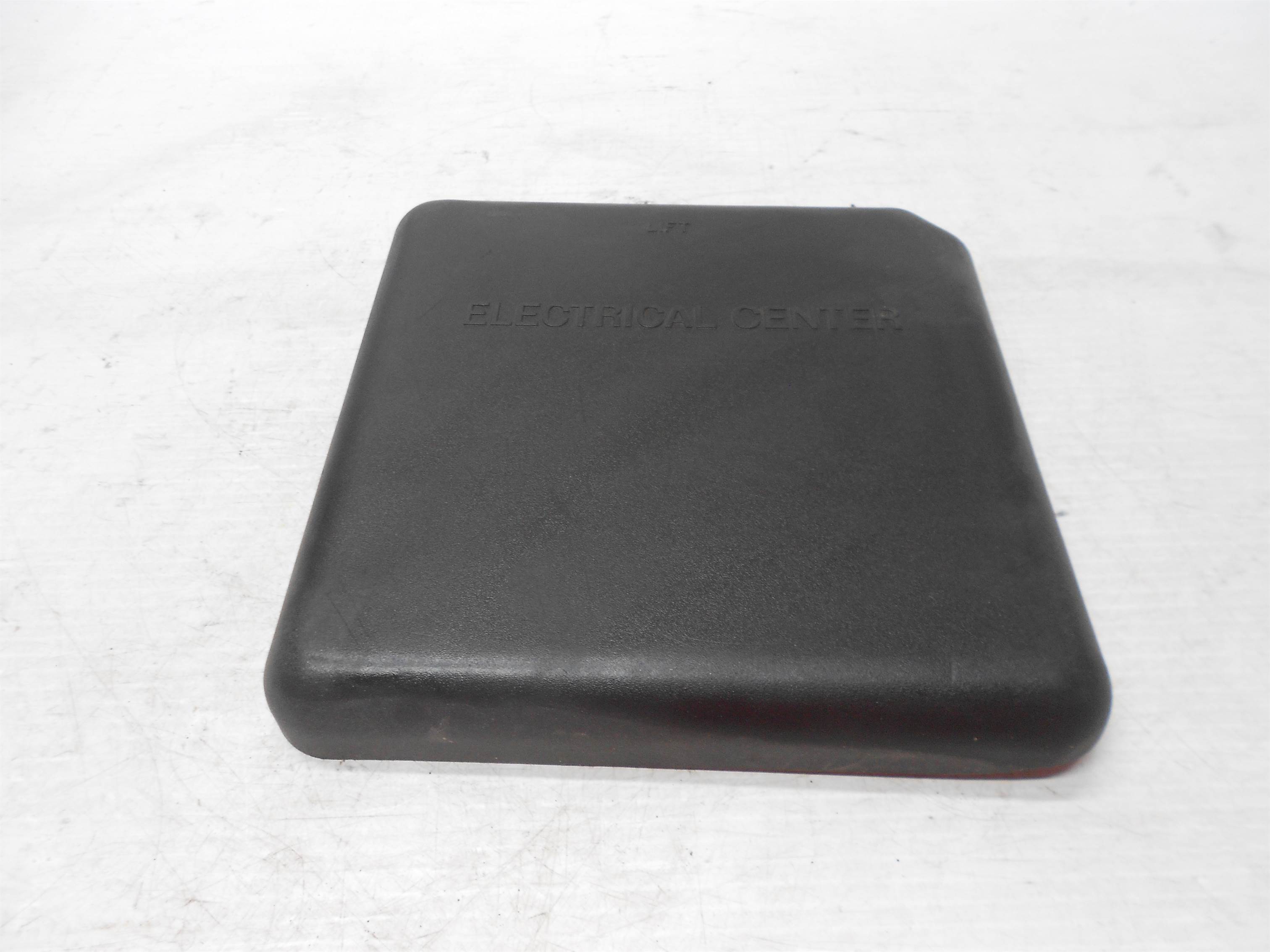 チャージャー “The Conplete 26CD BOX” Amazon.com: Tyger Auto Underseat Storage Box for 2019-2024
