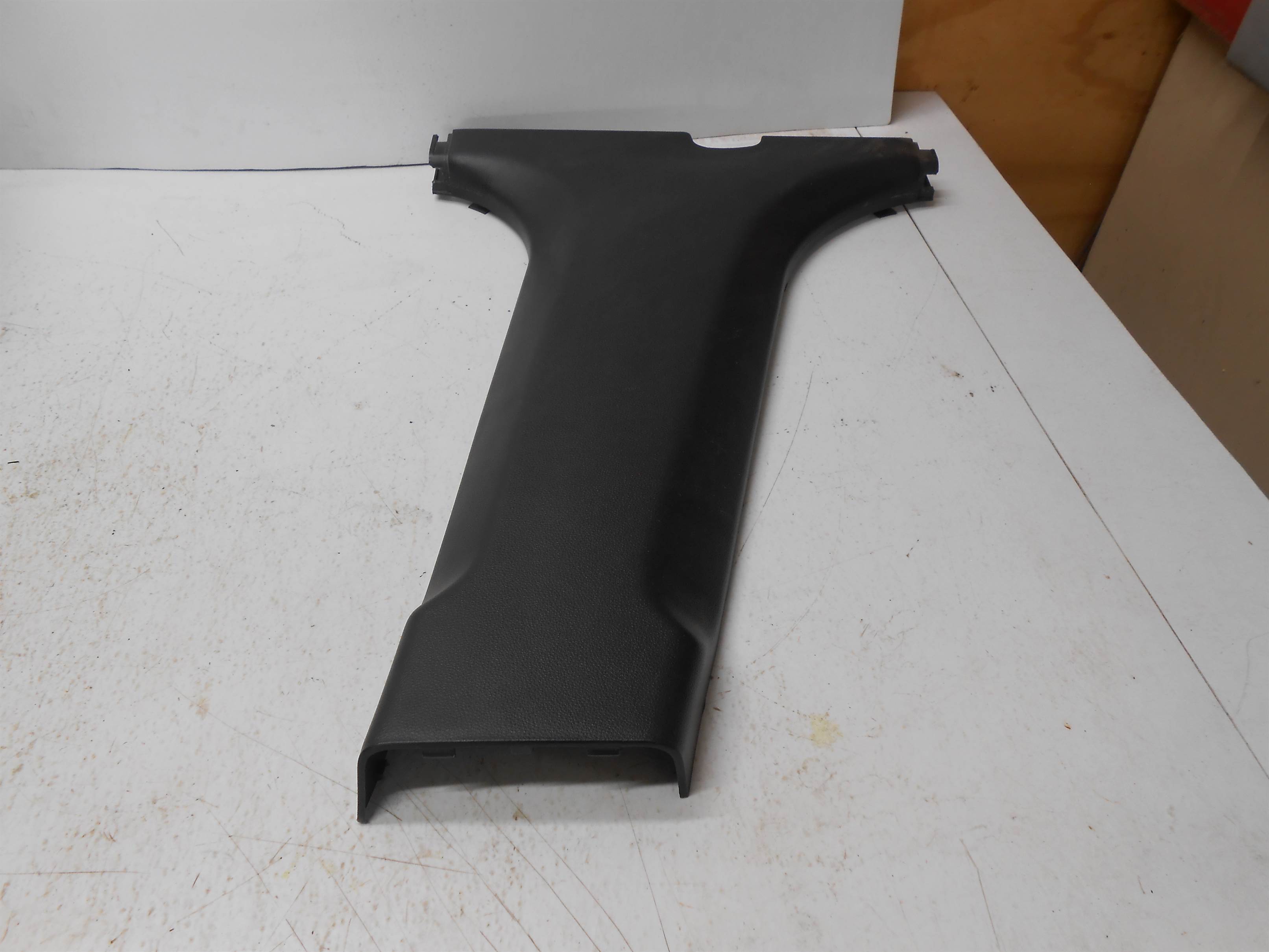 Used 2009 KIA OPTIMA B PILLAR LOWER TRIM PANEL OEM RIGHT PASSENGER 85846-2G000 for sale small view front thumbnail