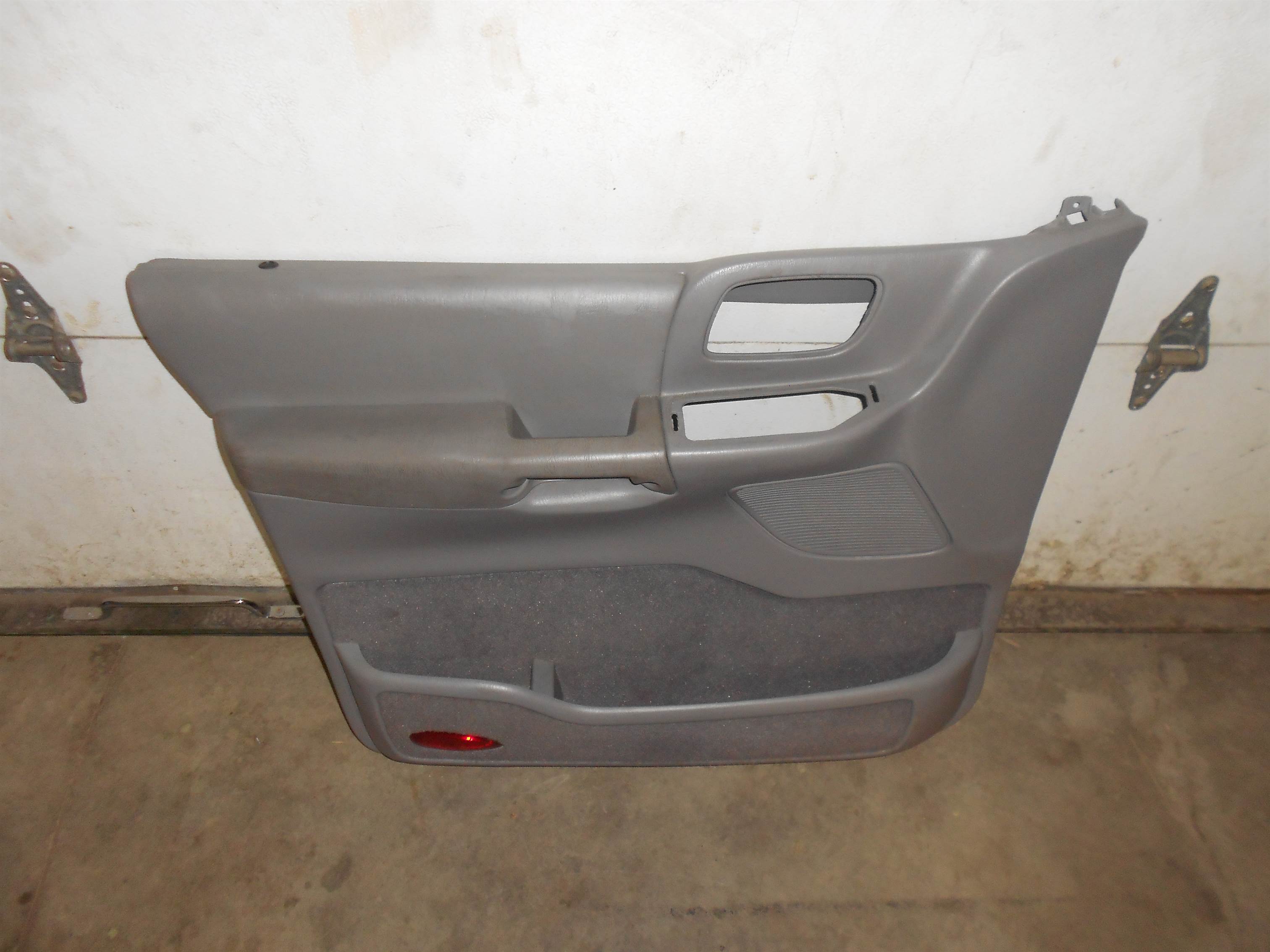 Used 2001 FORD WINDSTAR INNER DOOR PANEL LEFT DRIVER SIDE for sale small view front thumbnail