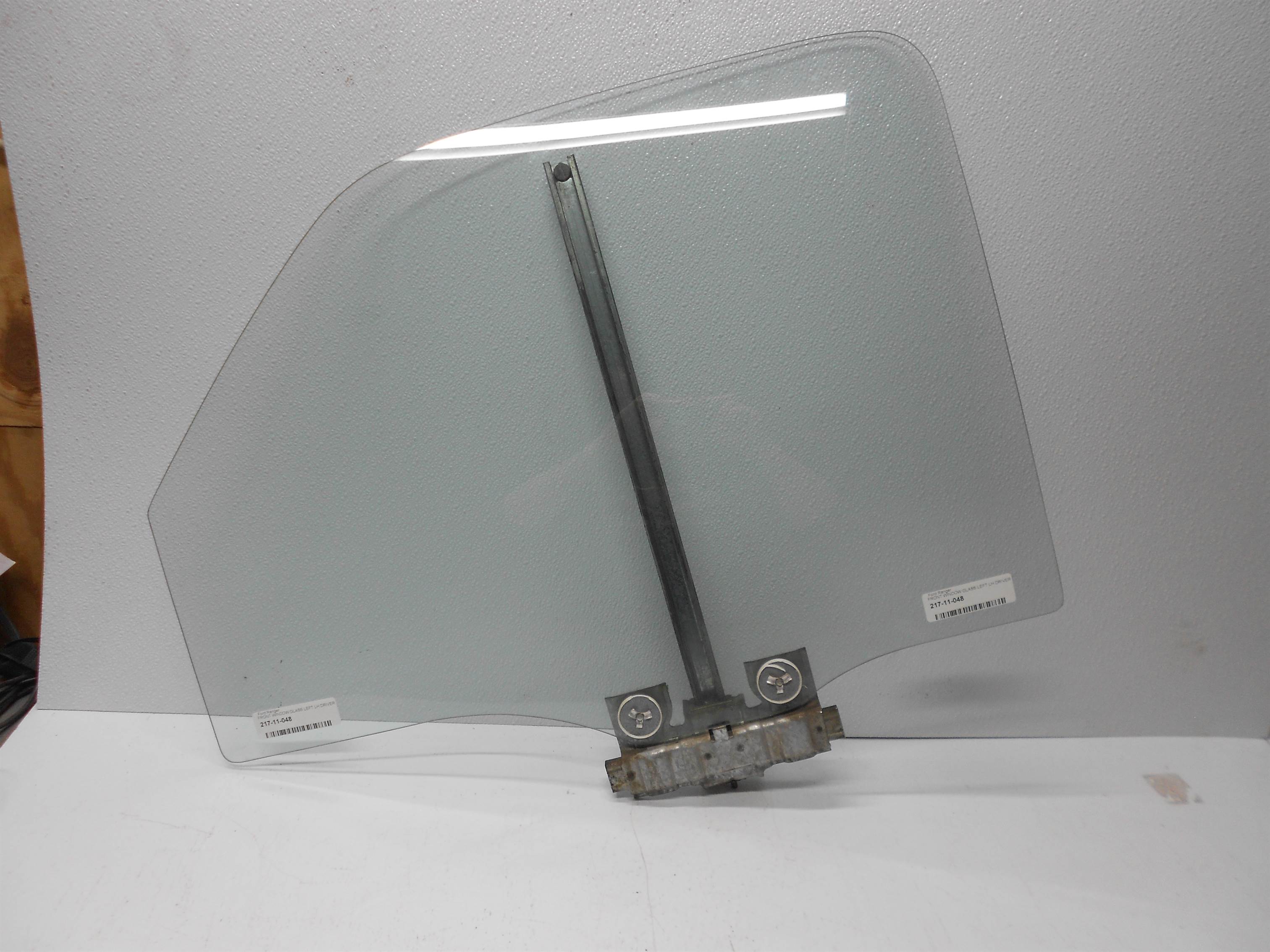 Used 1993-1997 Ford Ranger Front Door Window Glass Driver Left LH OEM for sale small view front thumbnail