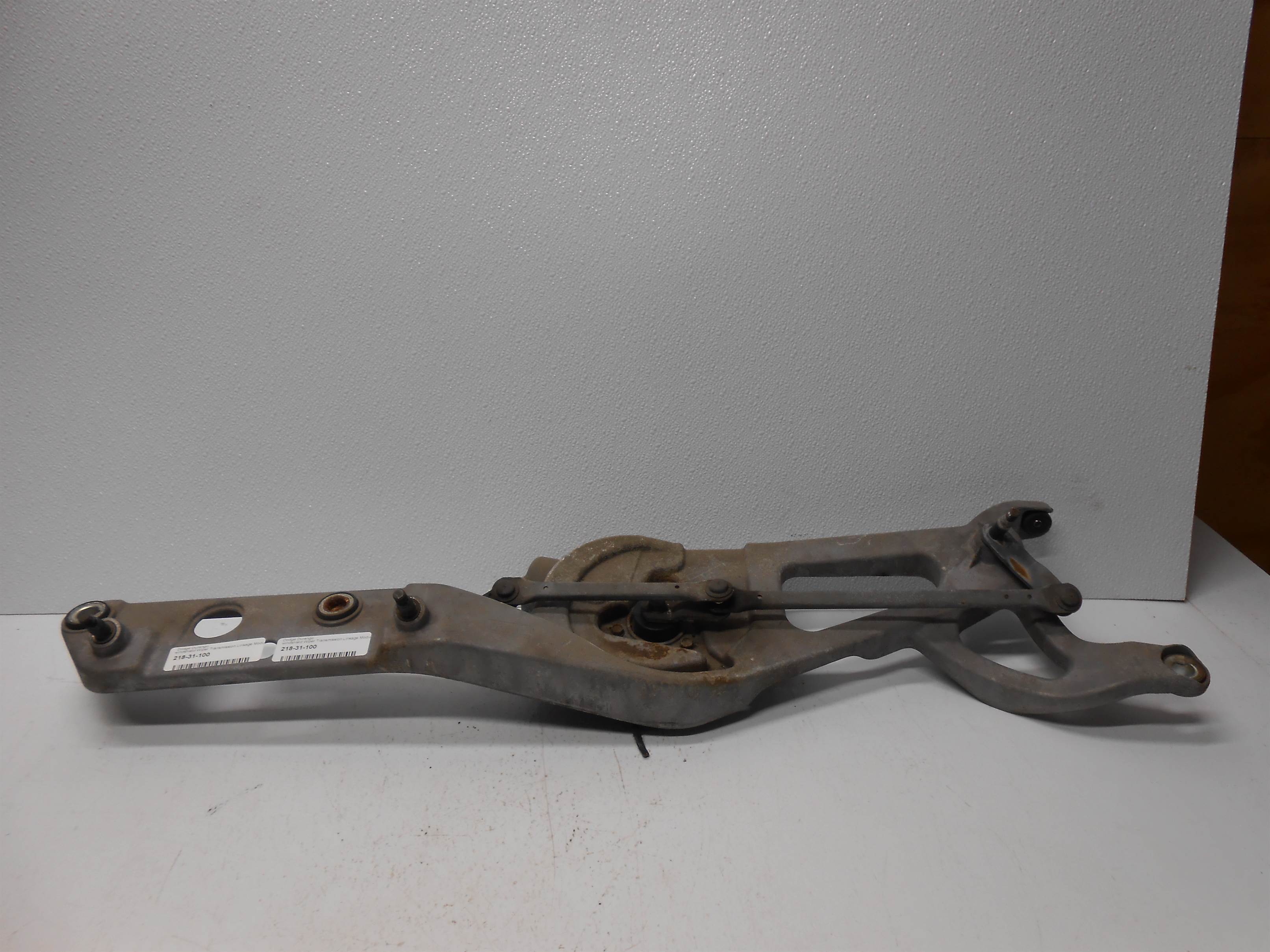 Used 2004 - 2009 Dodge Durango Wiper Linkage Transmission WITH MOTOR for sale small view front thumbnail