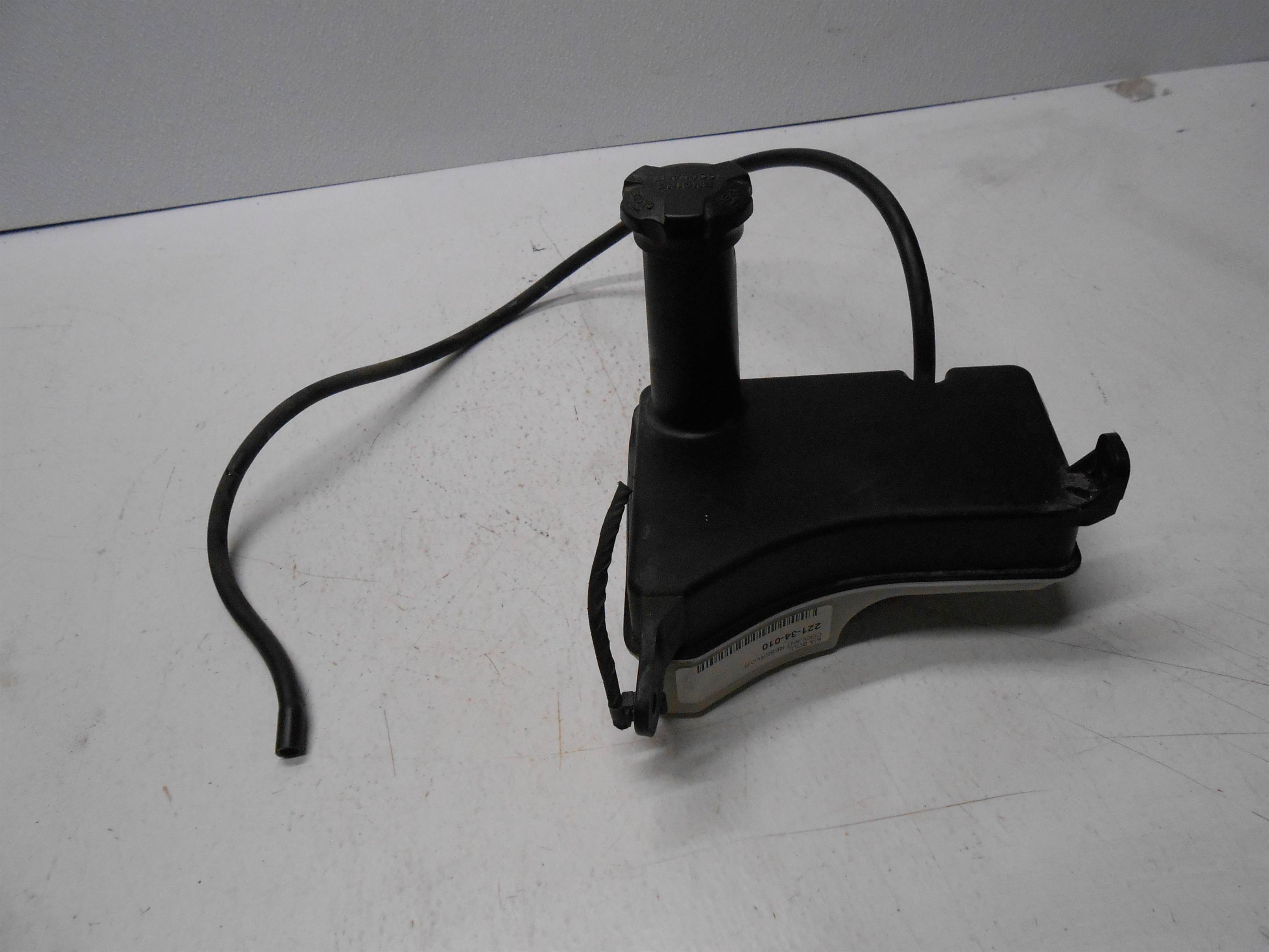 Used 2010-2011 KIA Soul Coolant Reservoir 25430-2K100 for sale small view front thumbnail