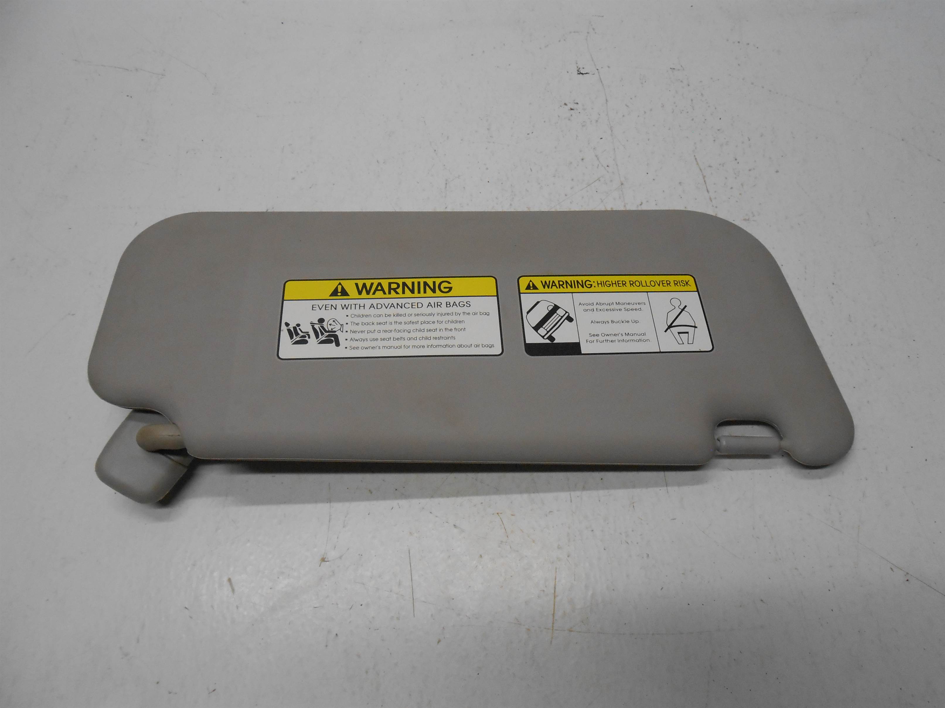 Used 2010-2013 KIA Soul Driver Left Sun Visor Sunvisor With Mirror With Screws for sale small view front thumbnail