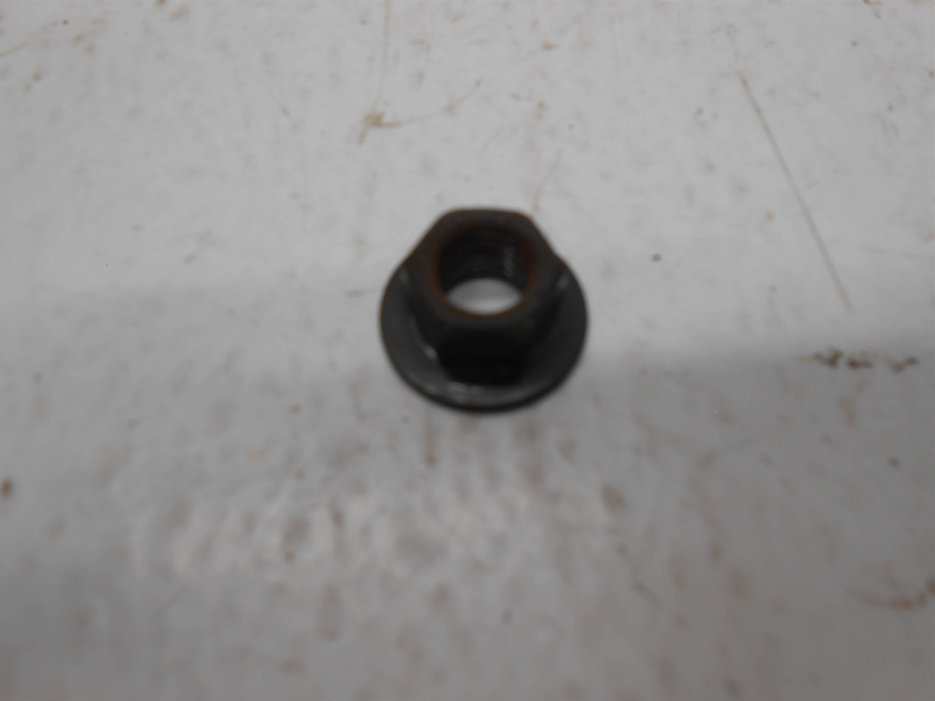 Used 2005-2010 KIA Sportage Wiper Arm Nut Front Right Or Left for sale small view front thumbnail