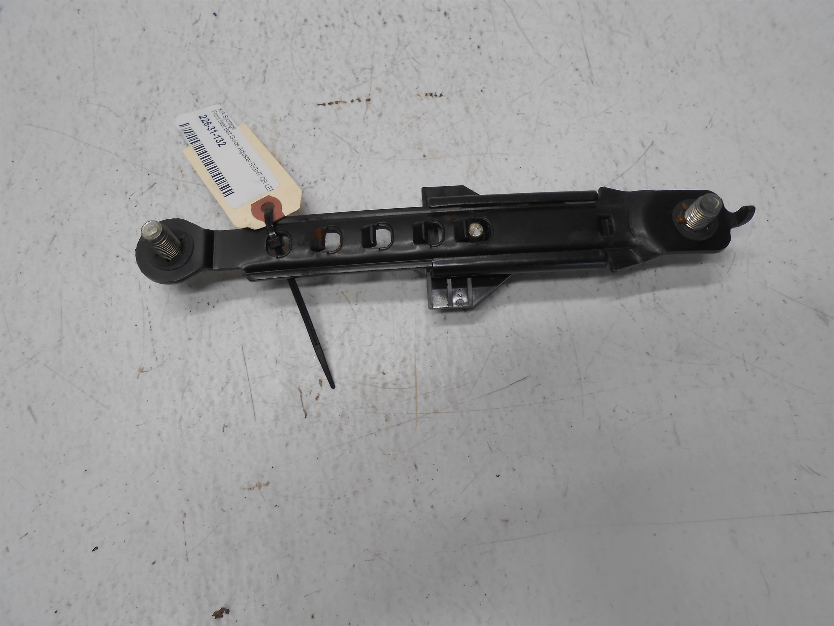 Used 2005 KIA SPORTAGE Front Seat Belt Guide Adjuster RIGHT OR LEFT for sale small view front thumbnail