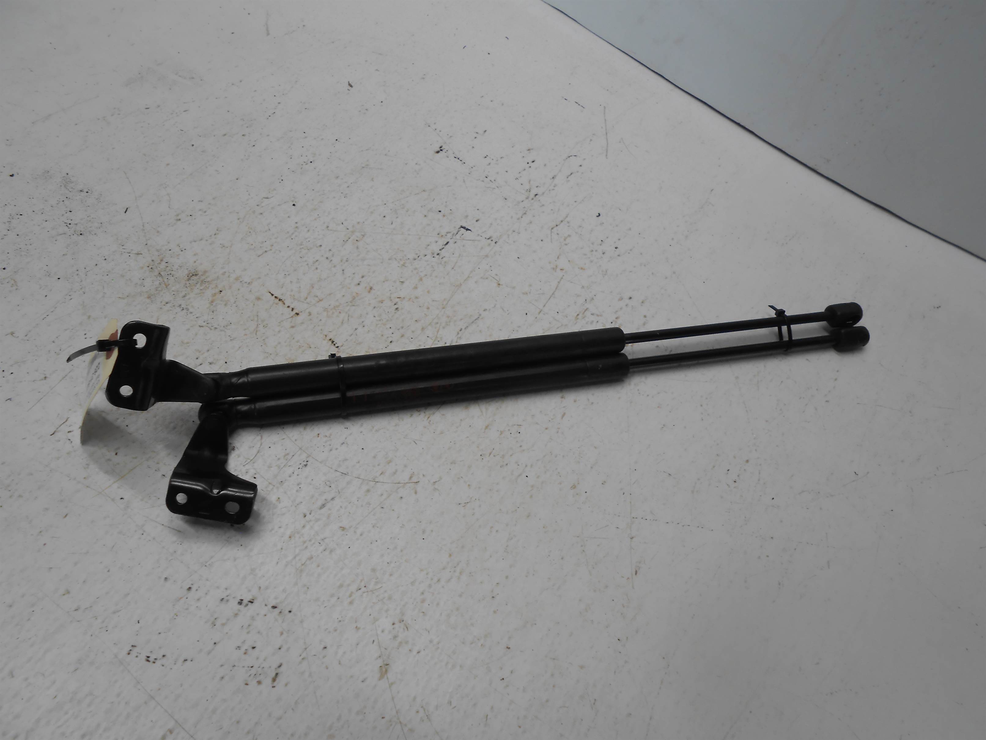 Used 1 Pair For Kia Sportage 2005-2010 Rear Window HATCH Lift Support SET for sale small view front thumbnail