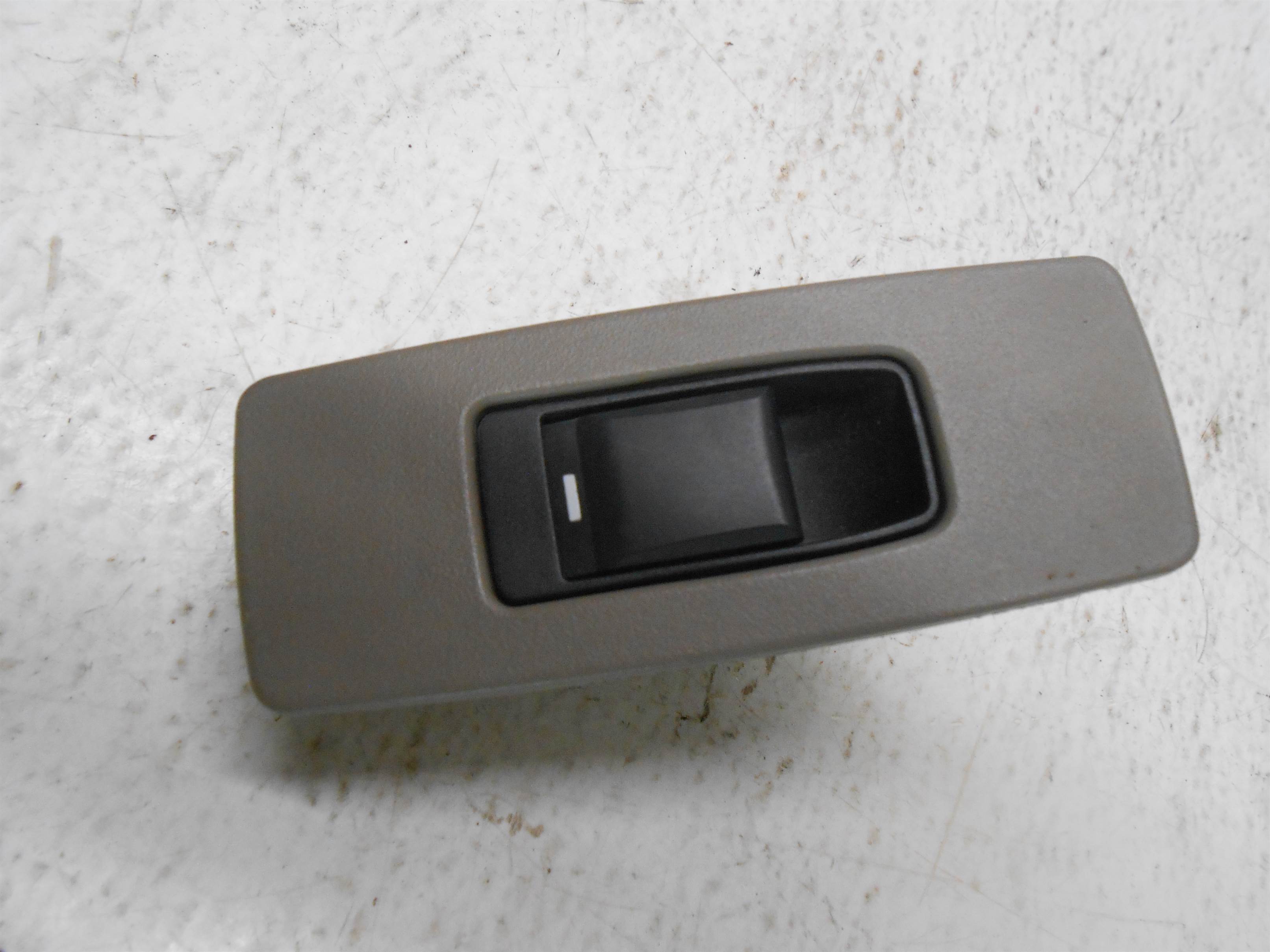Used 06-10 Jeep Grand Cherokee Jeep Commander Rear Right Passenger Window Switch for sale small view front thumbnail