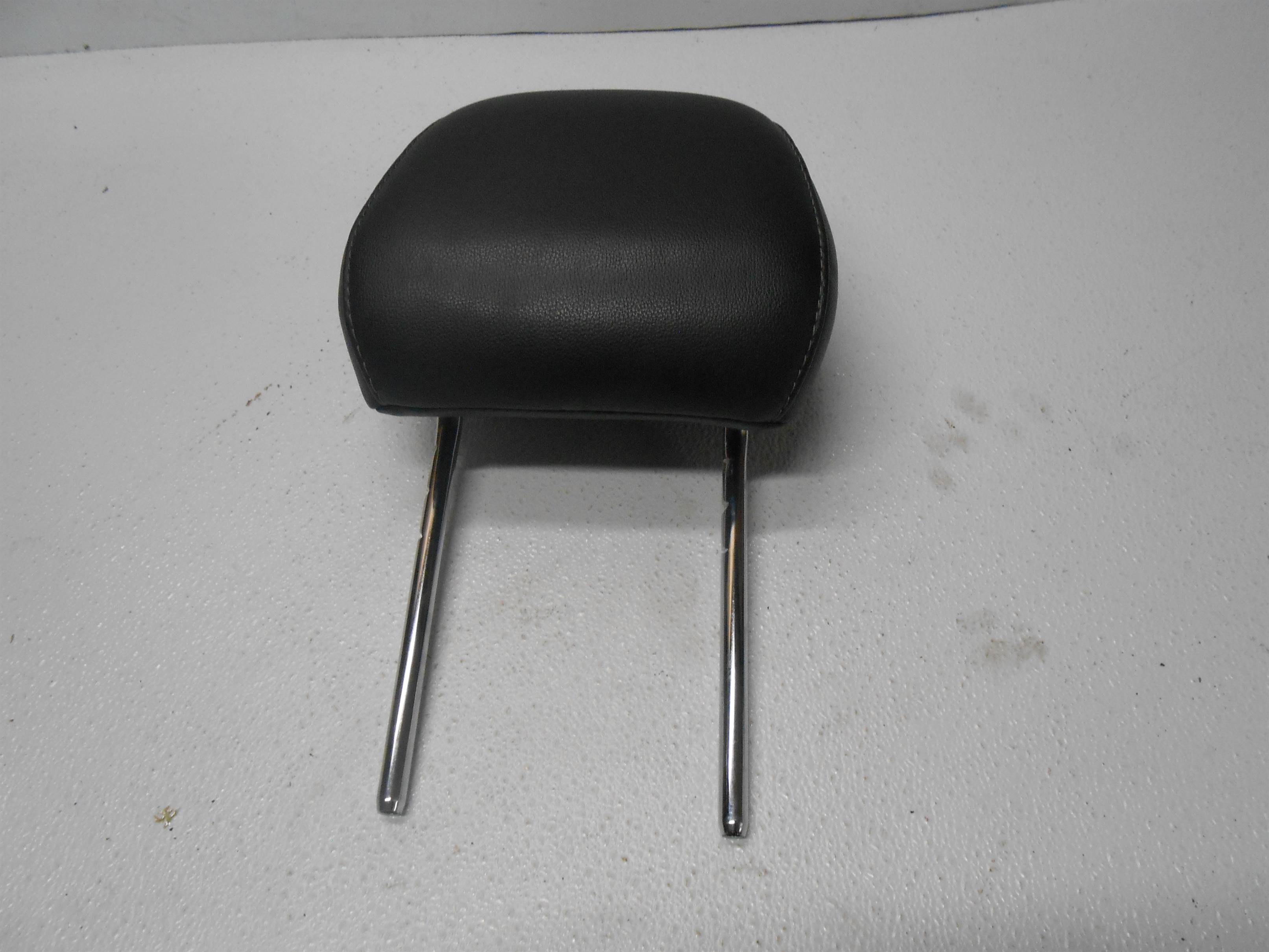 Used 2013-2016 Ford Fusion Headrest Front Right Passenger for sale small view front thumbnail
