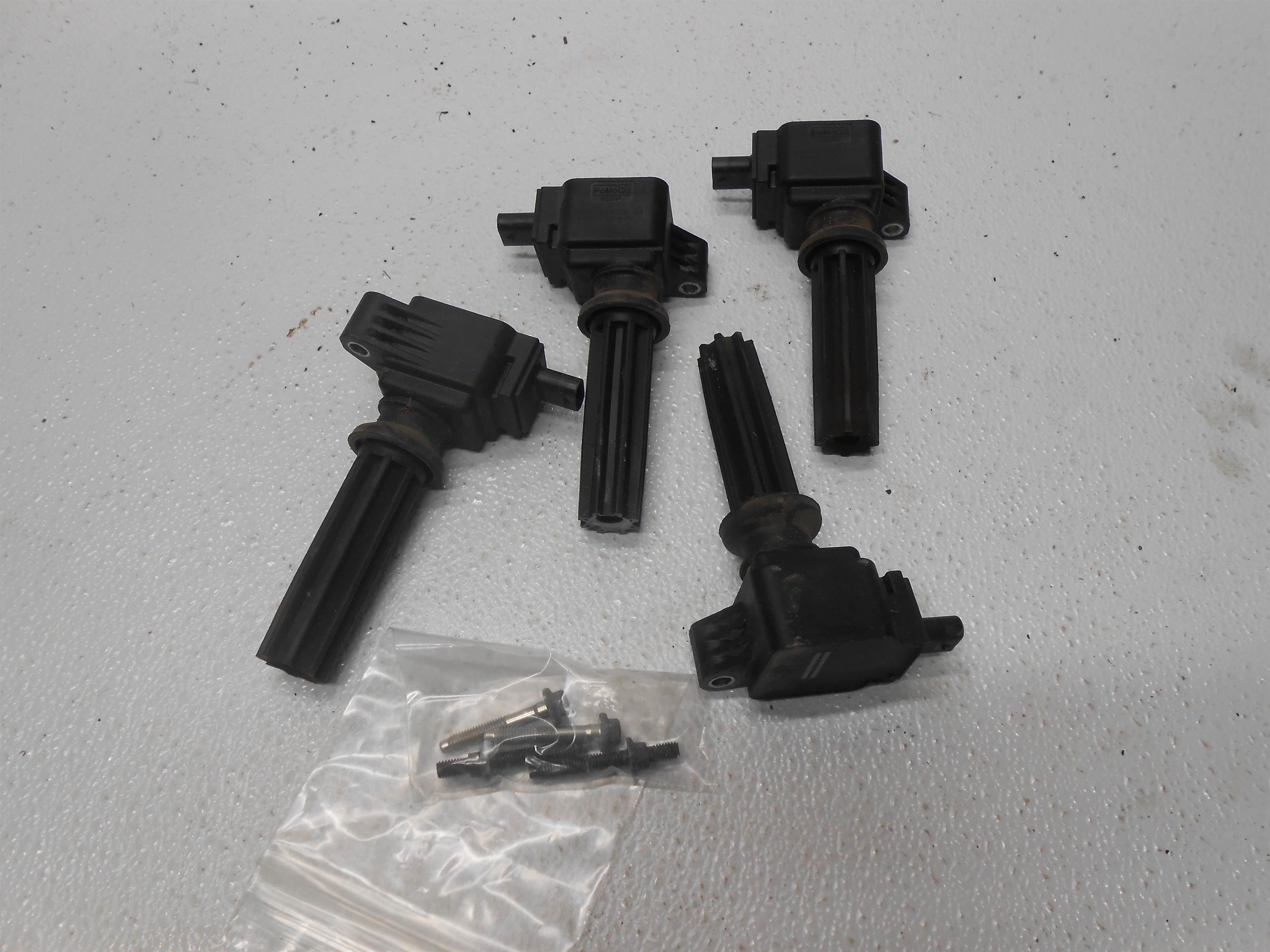 Used Ignition Coils Set With Bolts CM5E-12A366-CA for sale small view front thumbnail