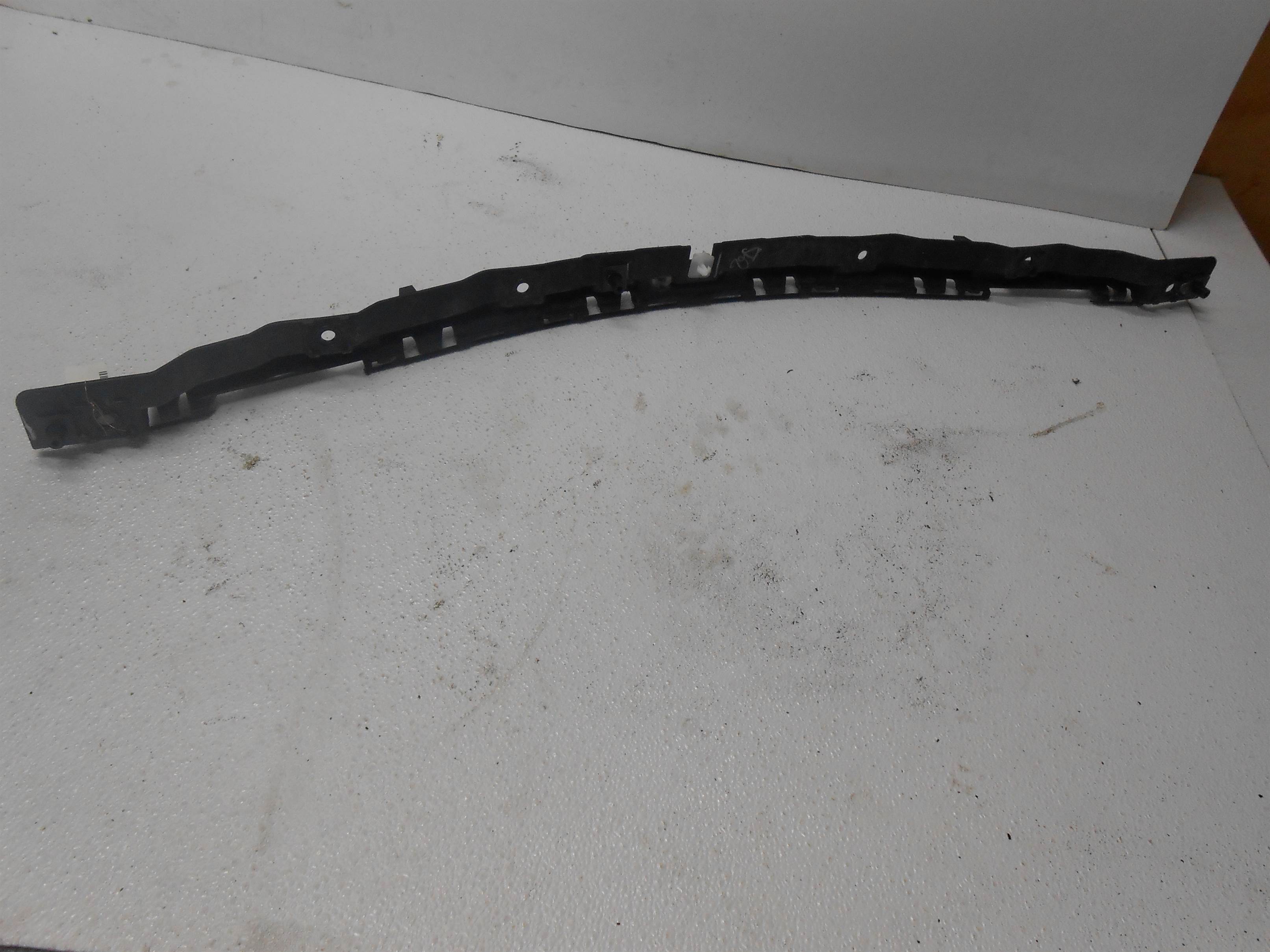 Used 2013-2020 FORD FUSION REAR BUMPER CENTER SUPPORT MOUNT BRACKET OEM for sale small view front thumbnail