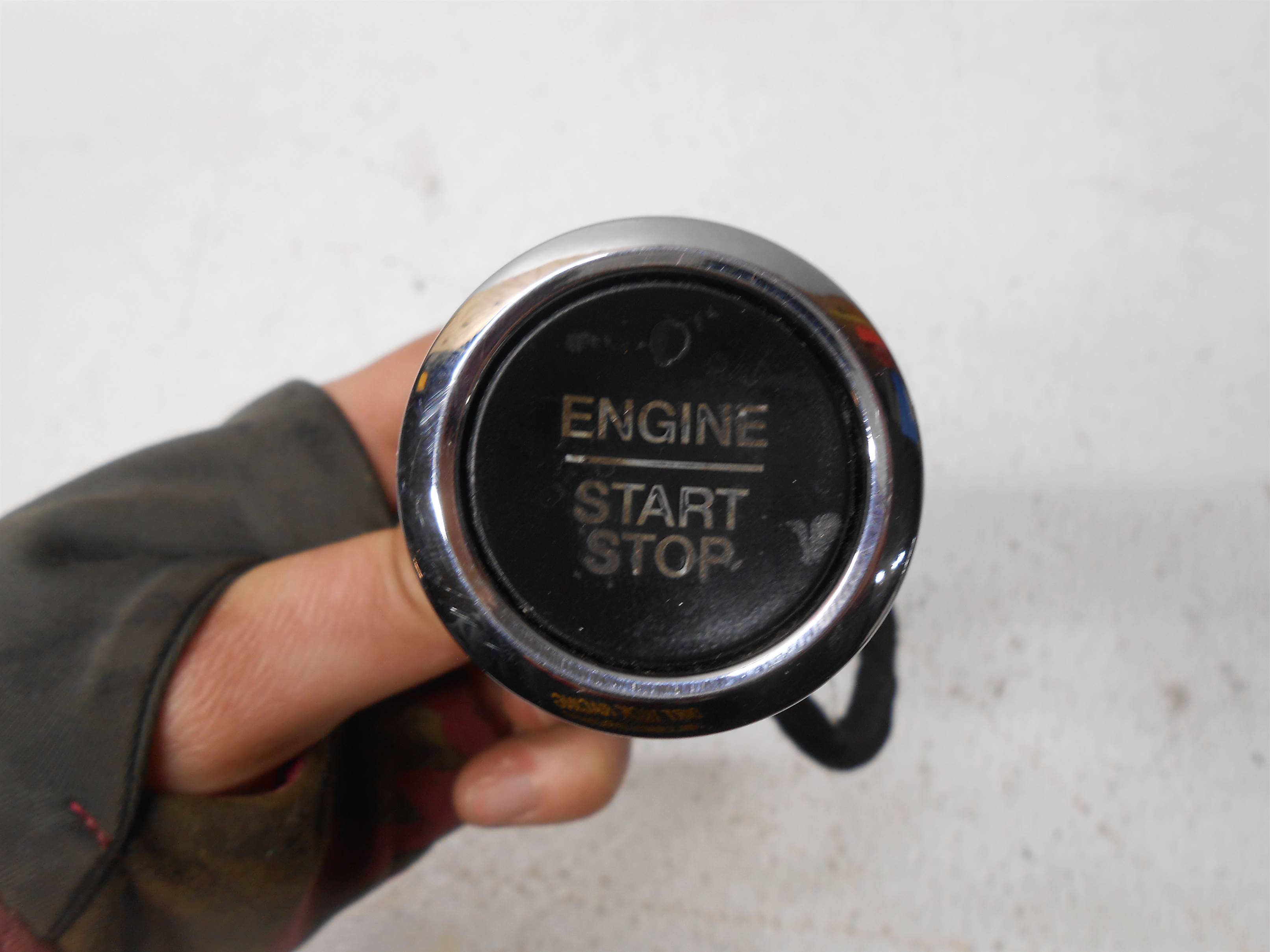 Used 2013-2020 Ford Fusion Ignition Button Push Start dg9t14c376abw for sale small view front thumbnail