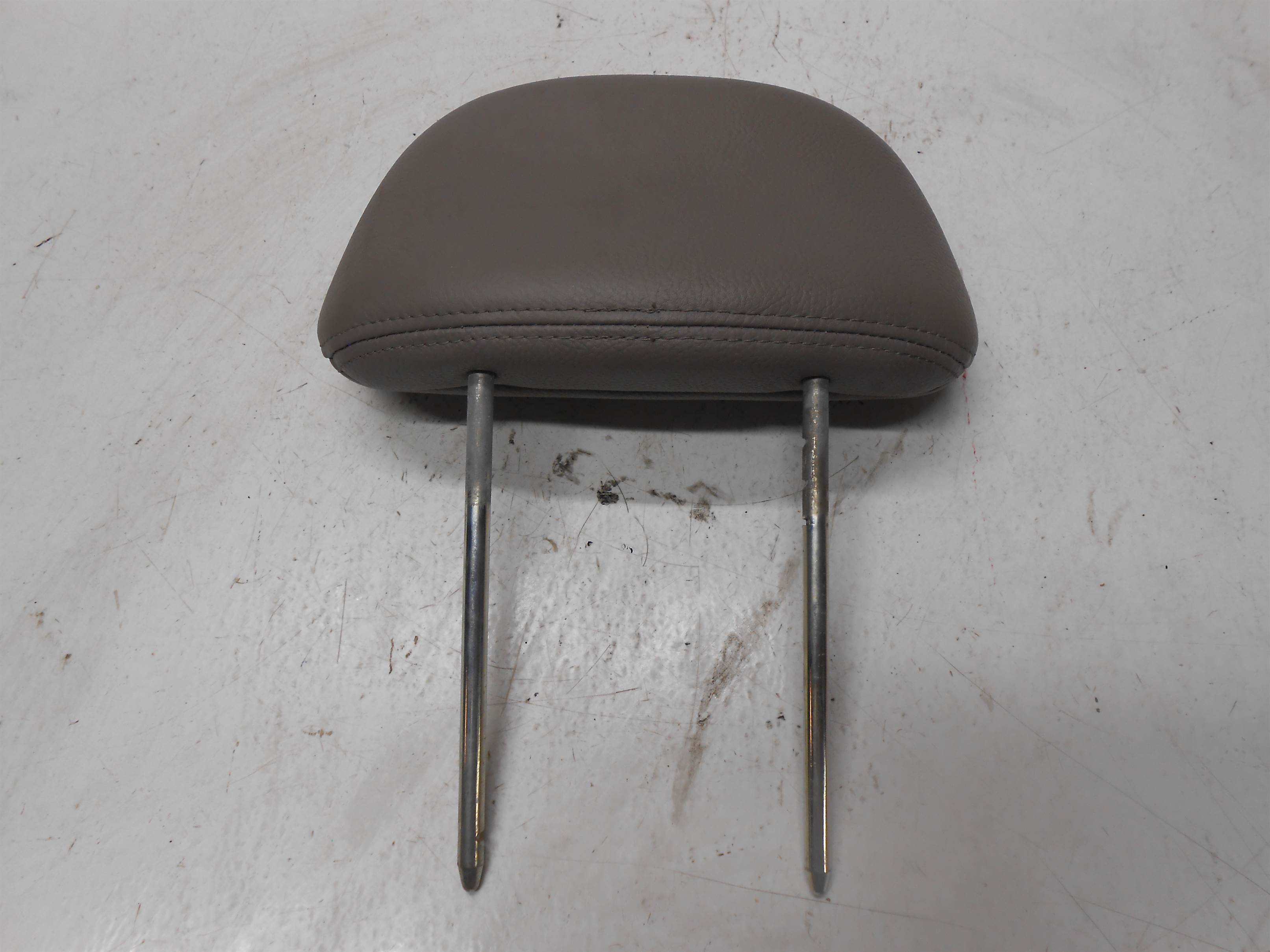 Used 2001-2007 Dodge Caravan Town & Country Rear LH Or RH Seat Headrest Head Rest for sale small view front thumbnail
