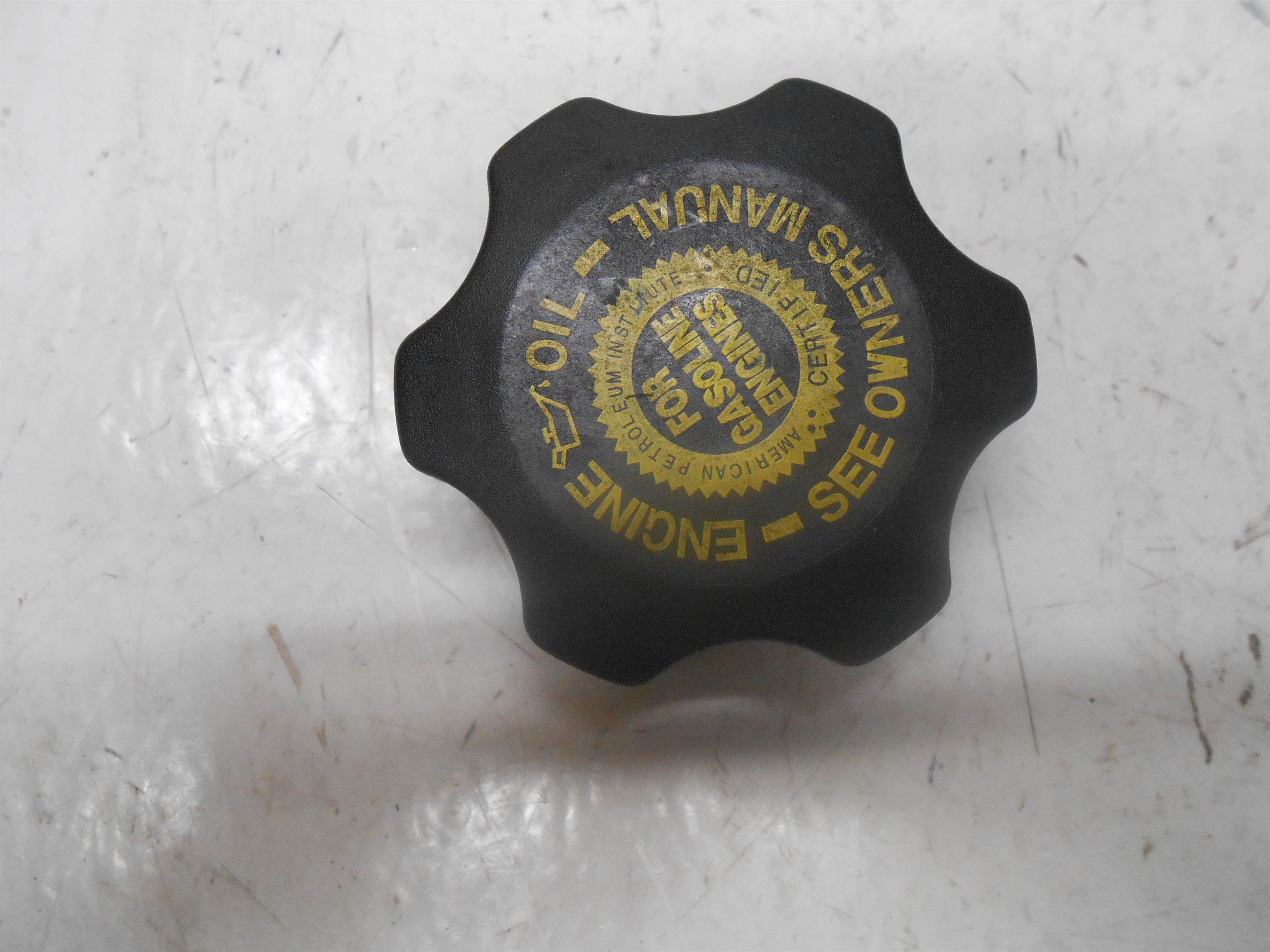Used 2003 Chrysler Town & Country Oil Cap for sale small view front thumbnail