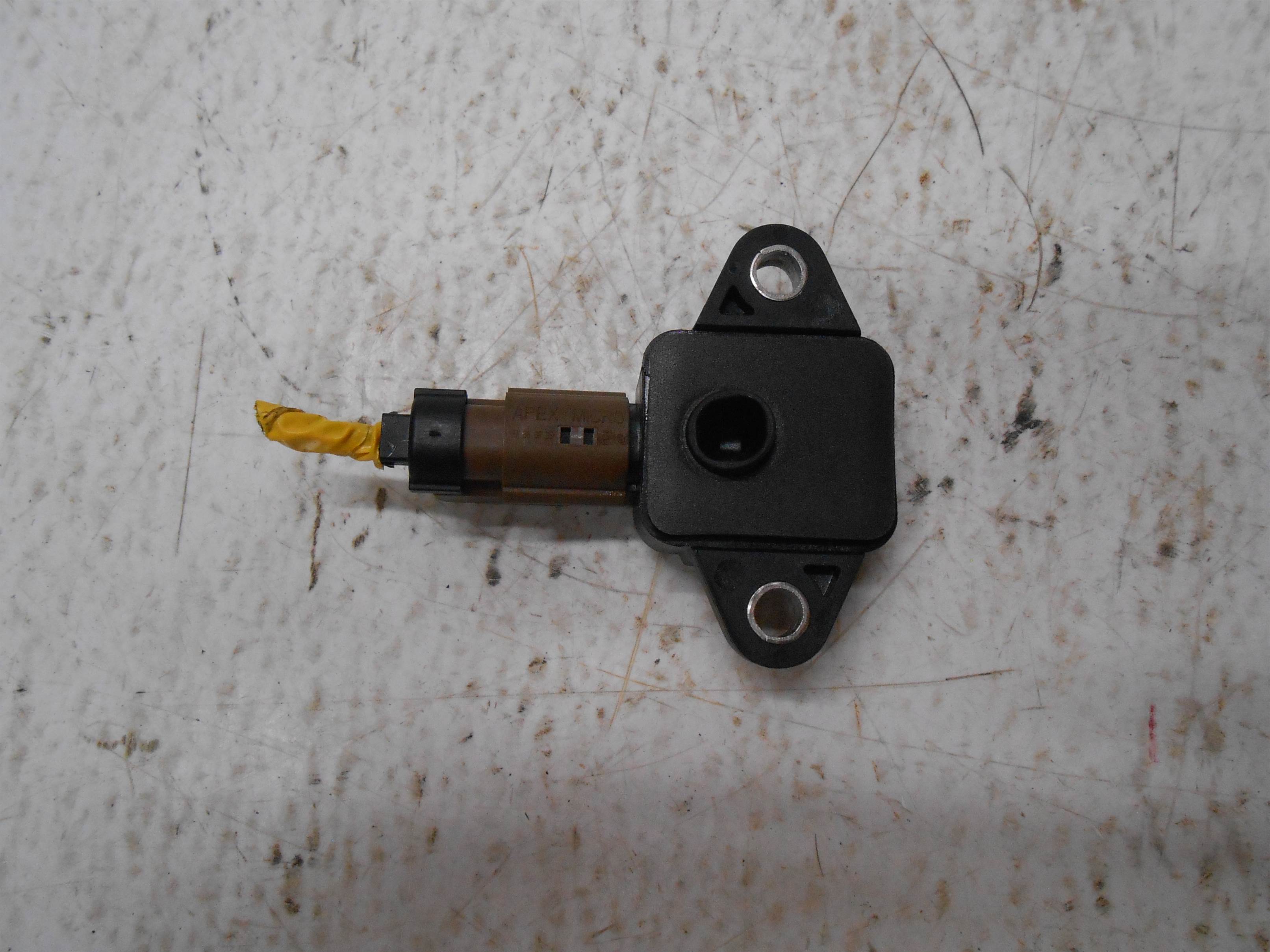 Used 2012-2017 Hyundai Veloster Side Crash Impact Sensor 95920-1r200 for sale small view front thumbnail