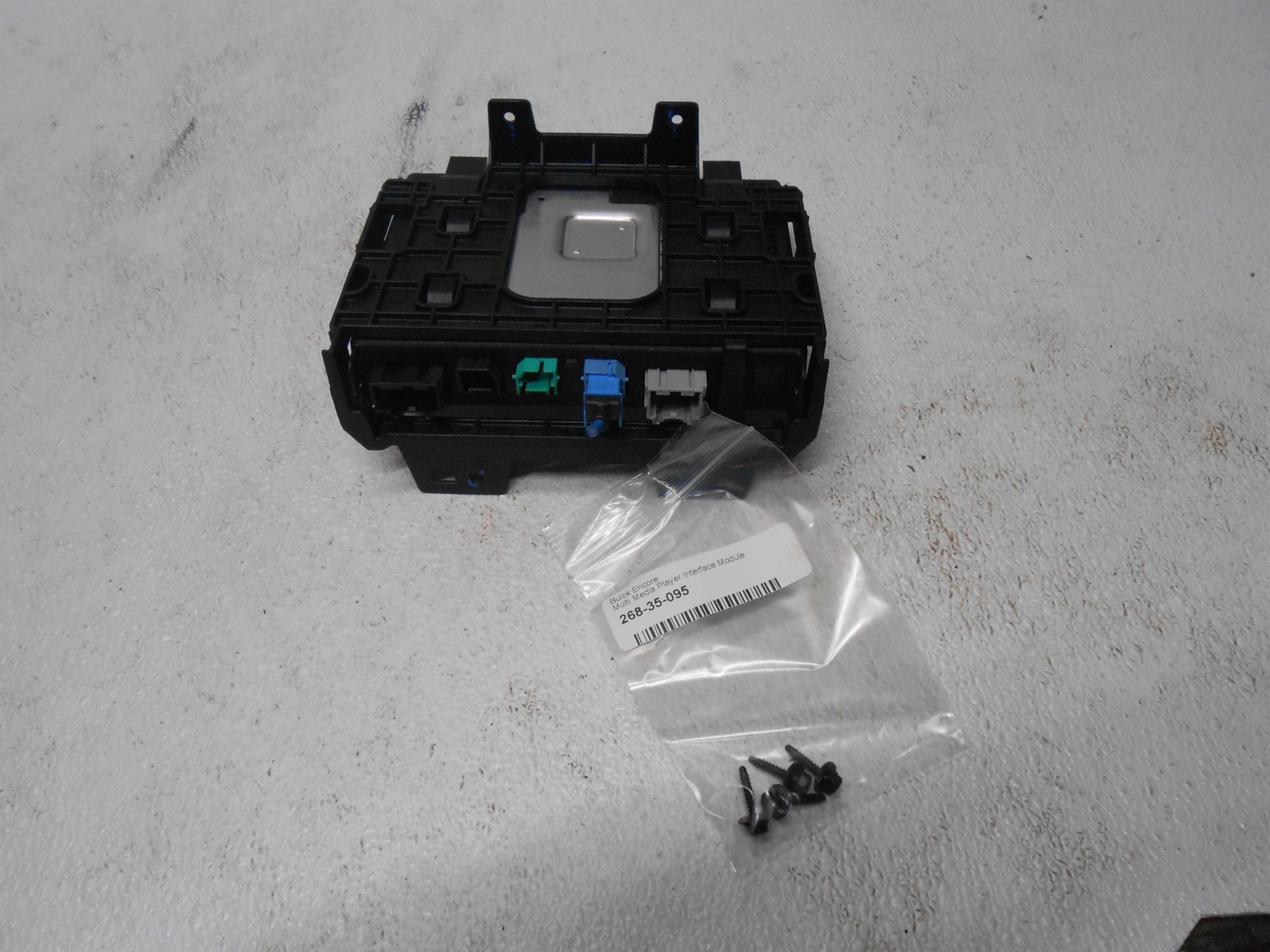 Used 2018 Buick Encore HMI Module With Bolts 84364934 for sale small view front thumbnail