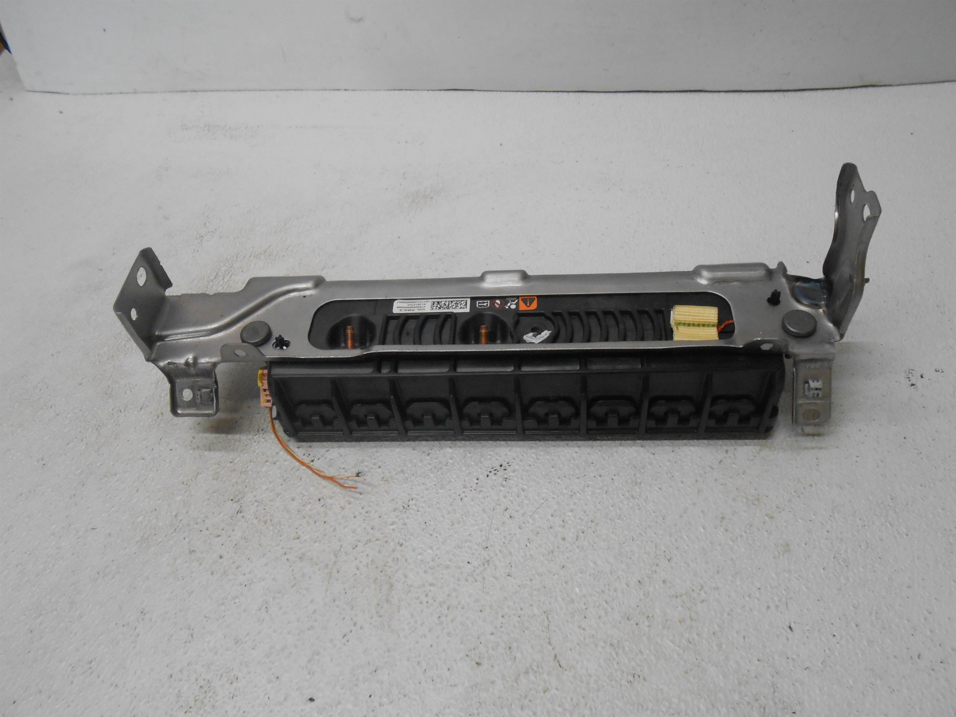 Used 2018 2019 2020 2021 2022 Buick Encore Front Right Passenger Knee Bag 42563063 for sale small view front thumbnail