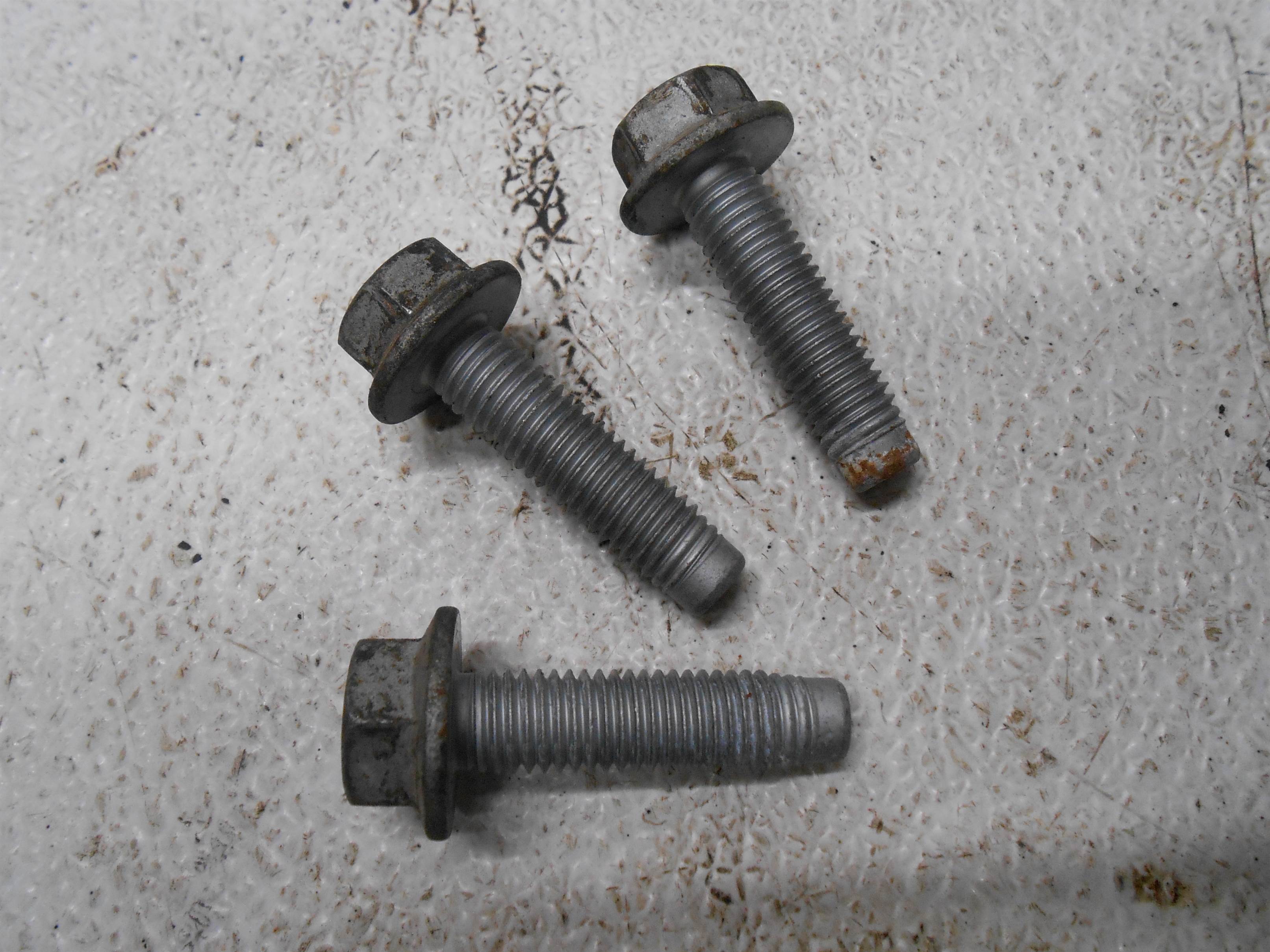 Used 2018 Buick Encore Upper Transmission Bolts Mount Bracket for sale small view front thumbnail