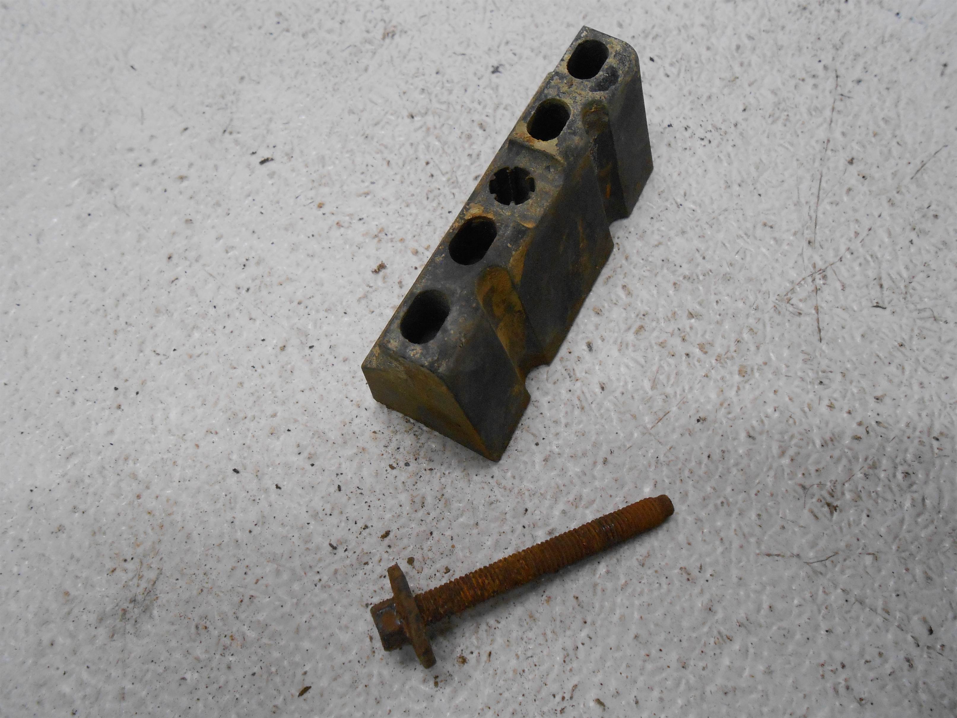 Used 1999 Ford Ranger Battery Hold Down Clamp With Bolt for sale small view front thumbnail