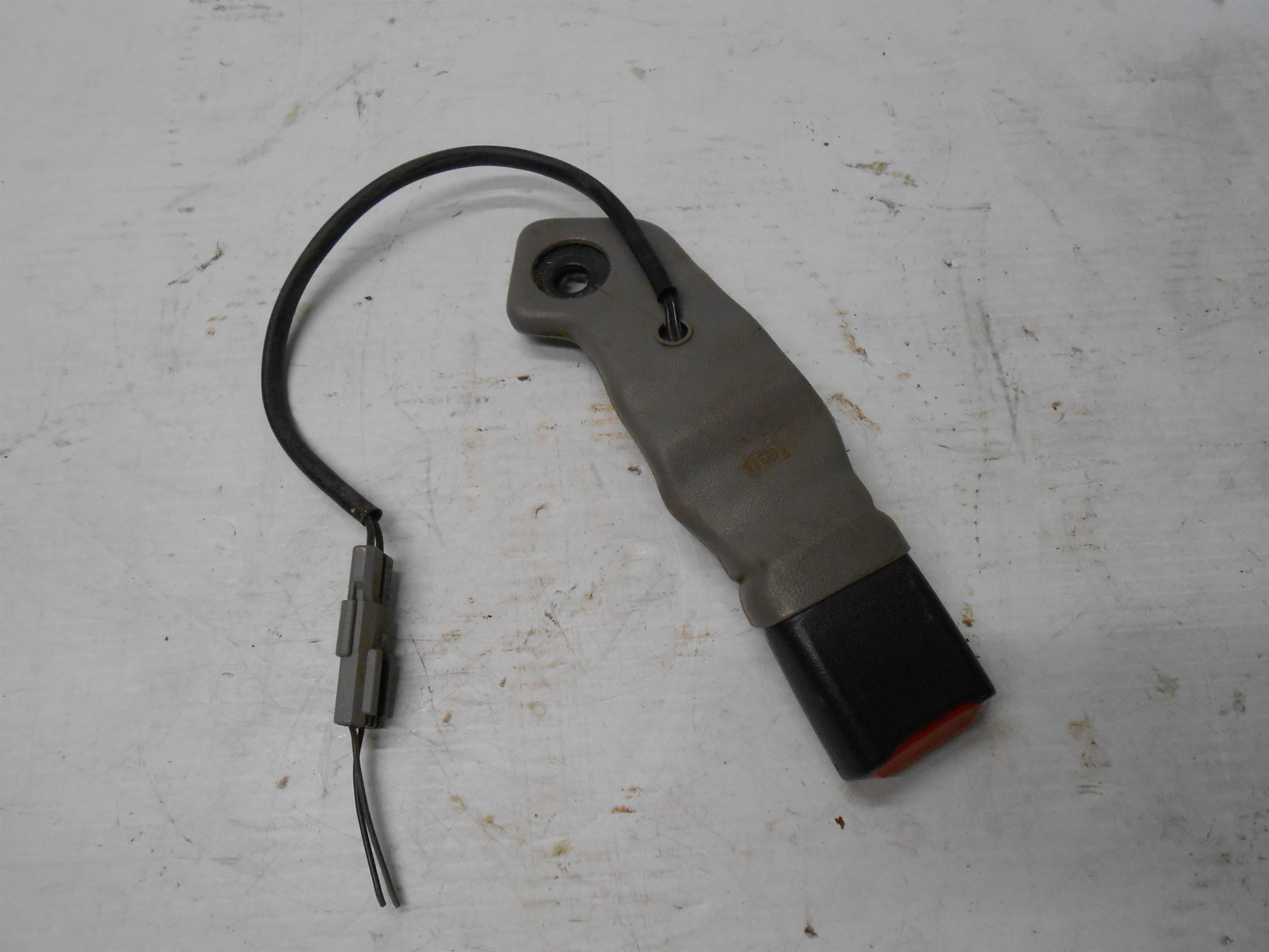 Used 1999 Ford Ranger Front Seat Belt Buckle Left Driver for sale small view front thumbnail