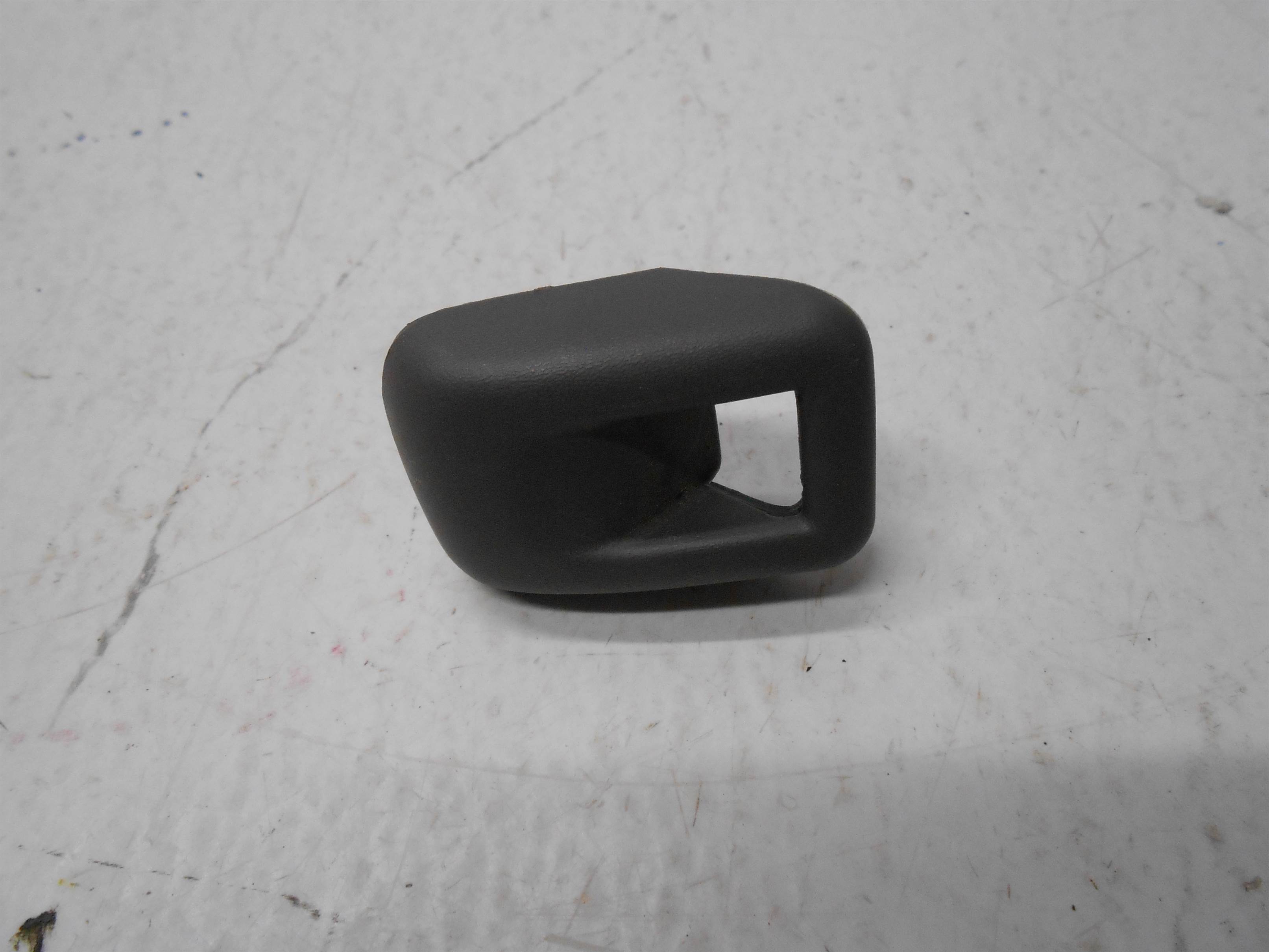 Used 2006 Toyota Tundra Rear Cab Tie Down Right Or Left With Bolt And Cover for sale small view front thumbnail