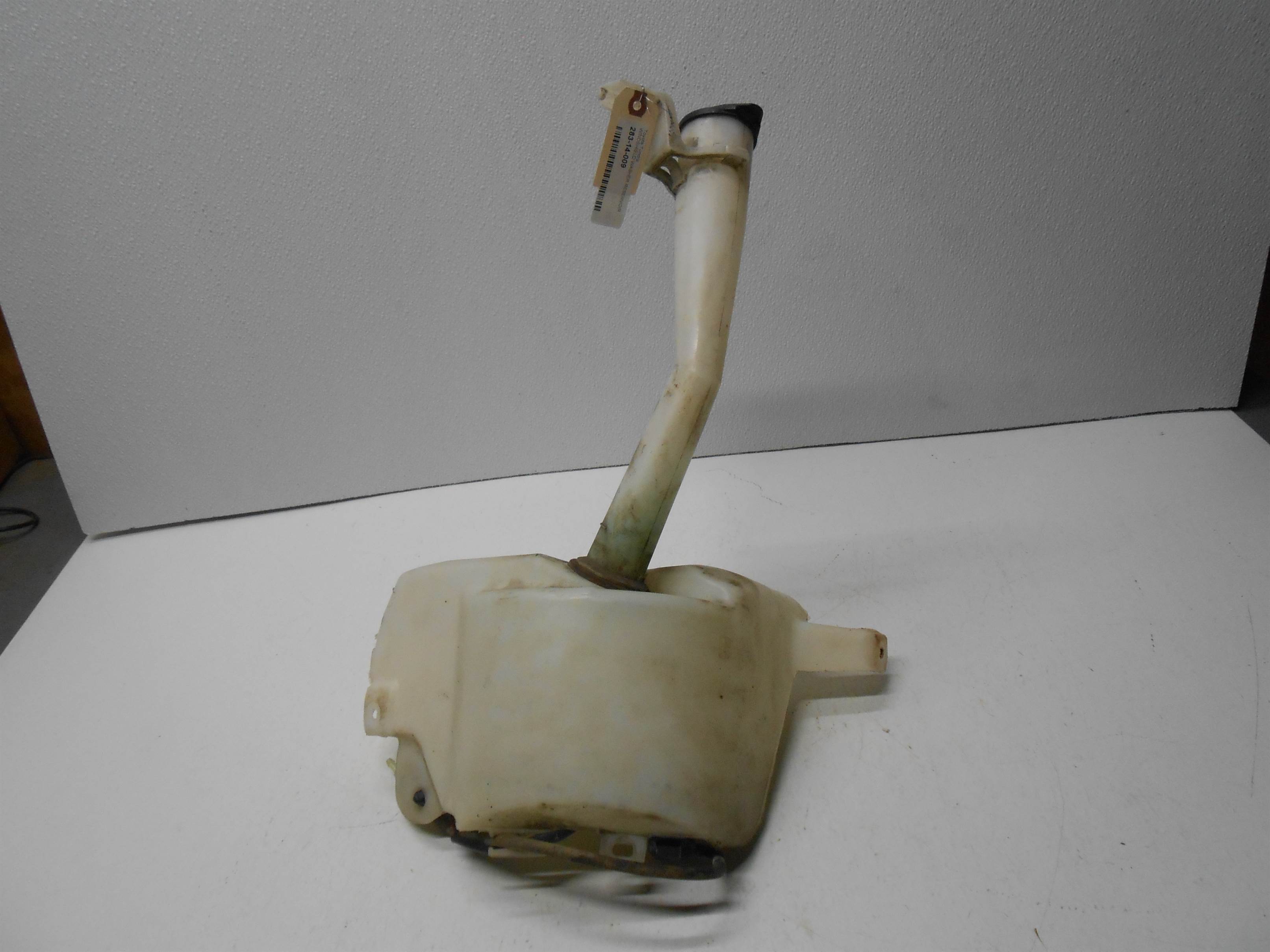 Used 2000-2006 Toyota Tundra Windshield Washer Reservoir for sale small view front thumbnail