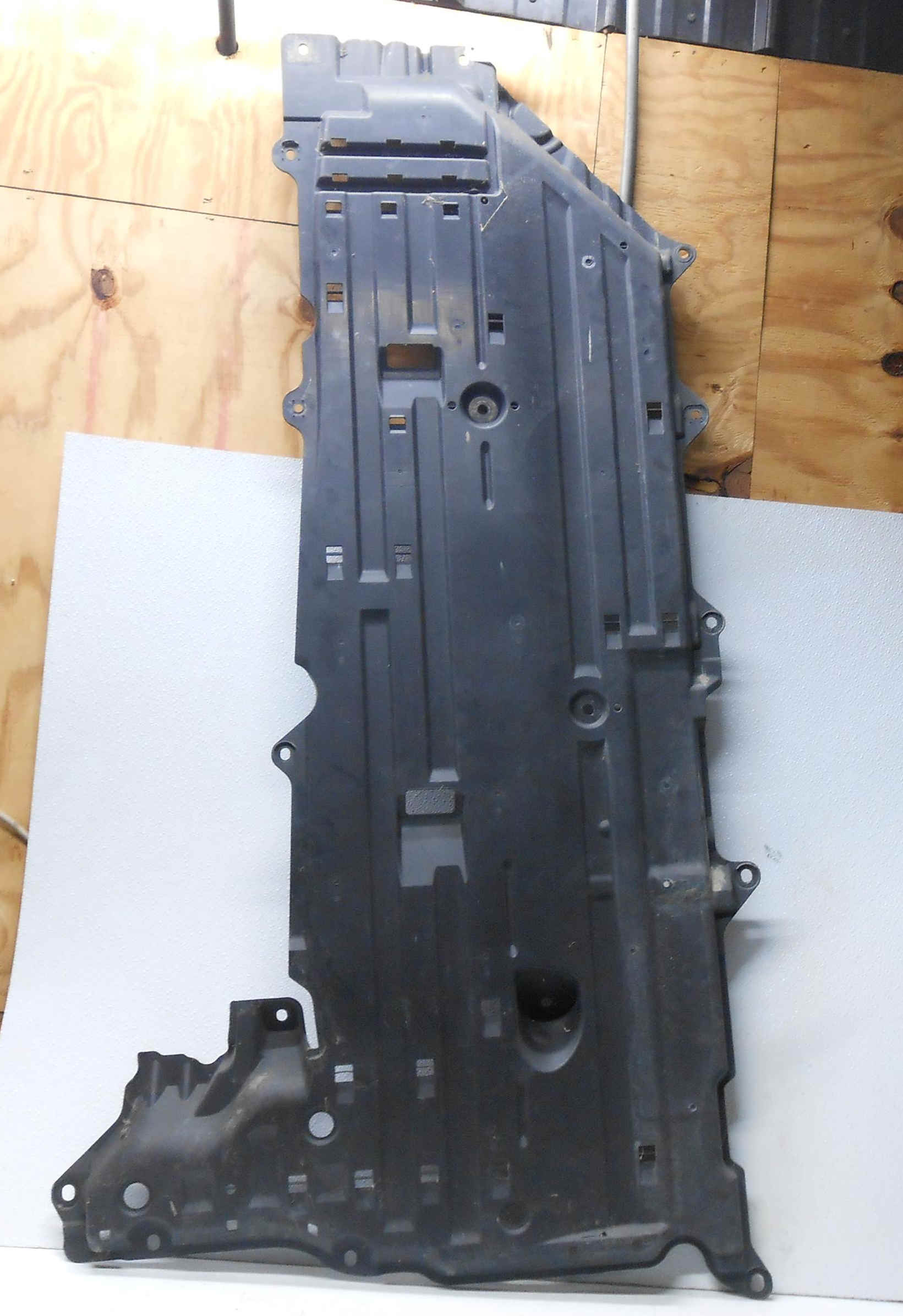 Used 2012 Honda Civic FRONT LEFT DRIVER UNDER BODY SPLASH SHIELD GUARD COVER OEM for sale small view front thumbnail