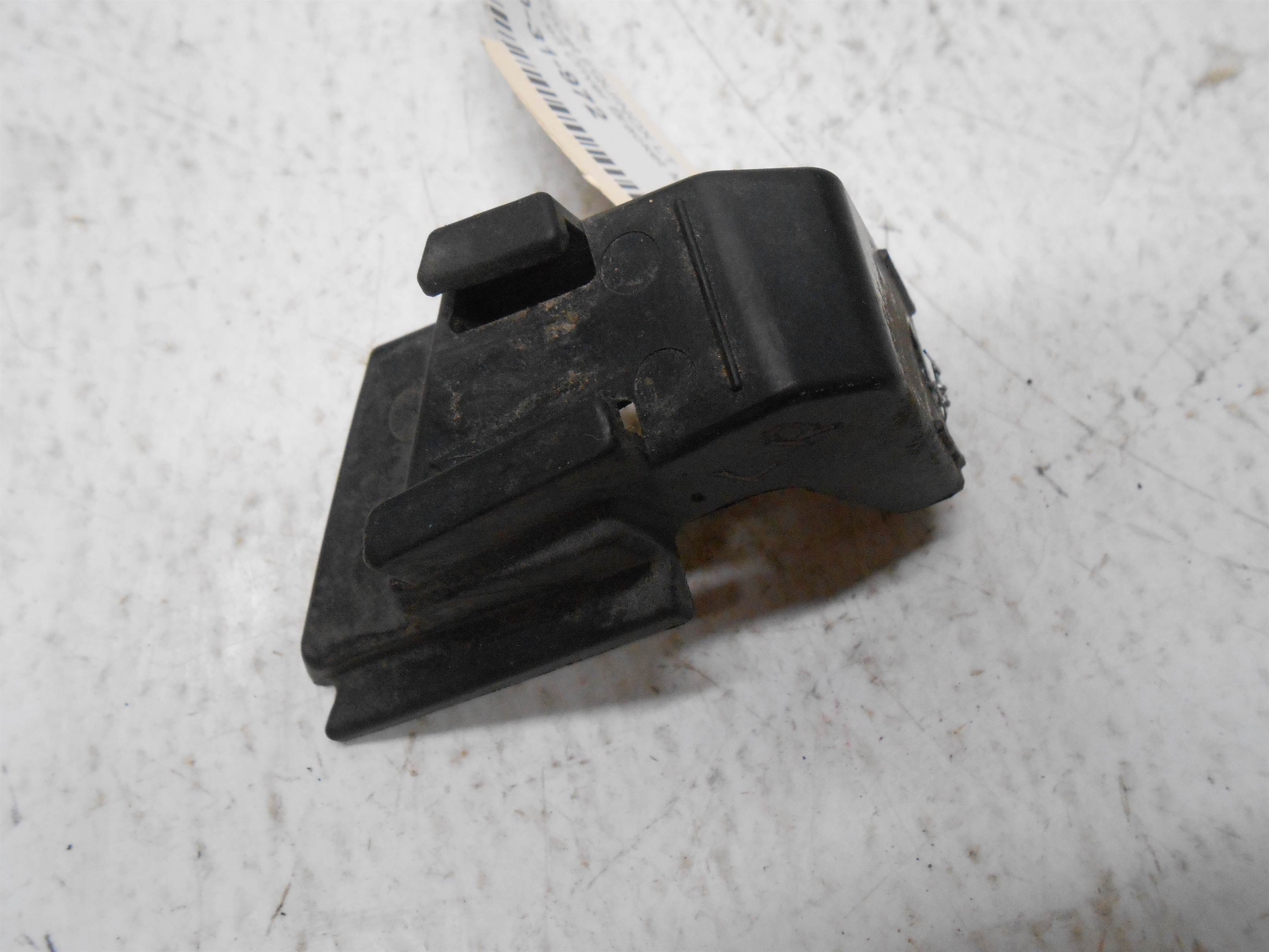 Used 2011 Chevrolet Equinox Rear Left Driver Bracket MISC for sale small view front thumbnail