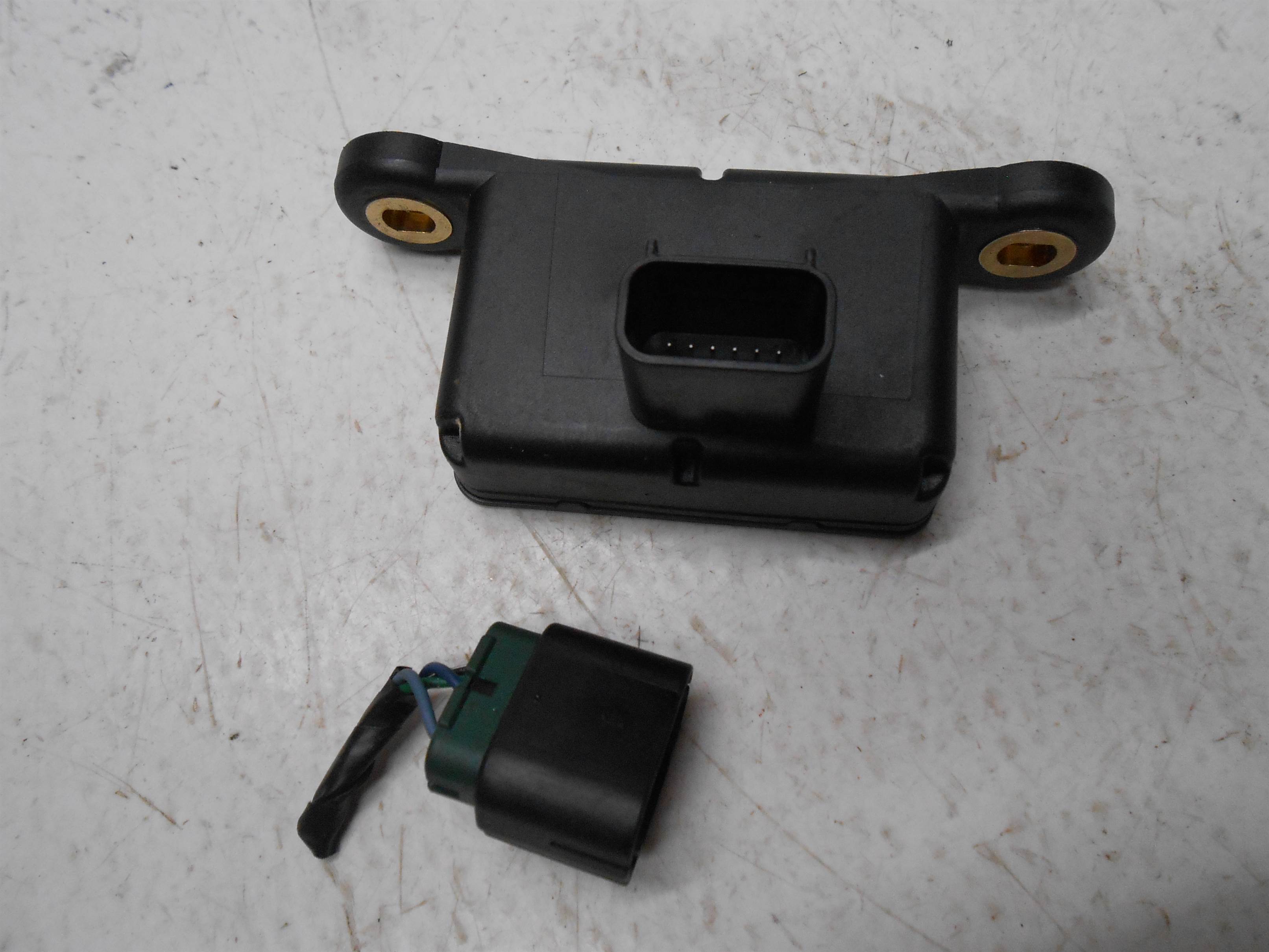 Used GM 13581120 Yaw Rate Sensor Accelerometer SRX Camaro Equinox Malibu Terrain for sale small view front thumbnail