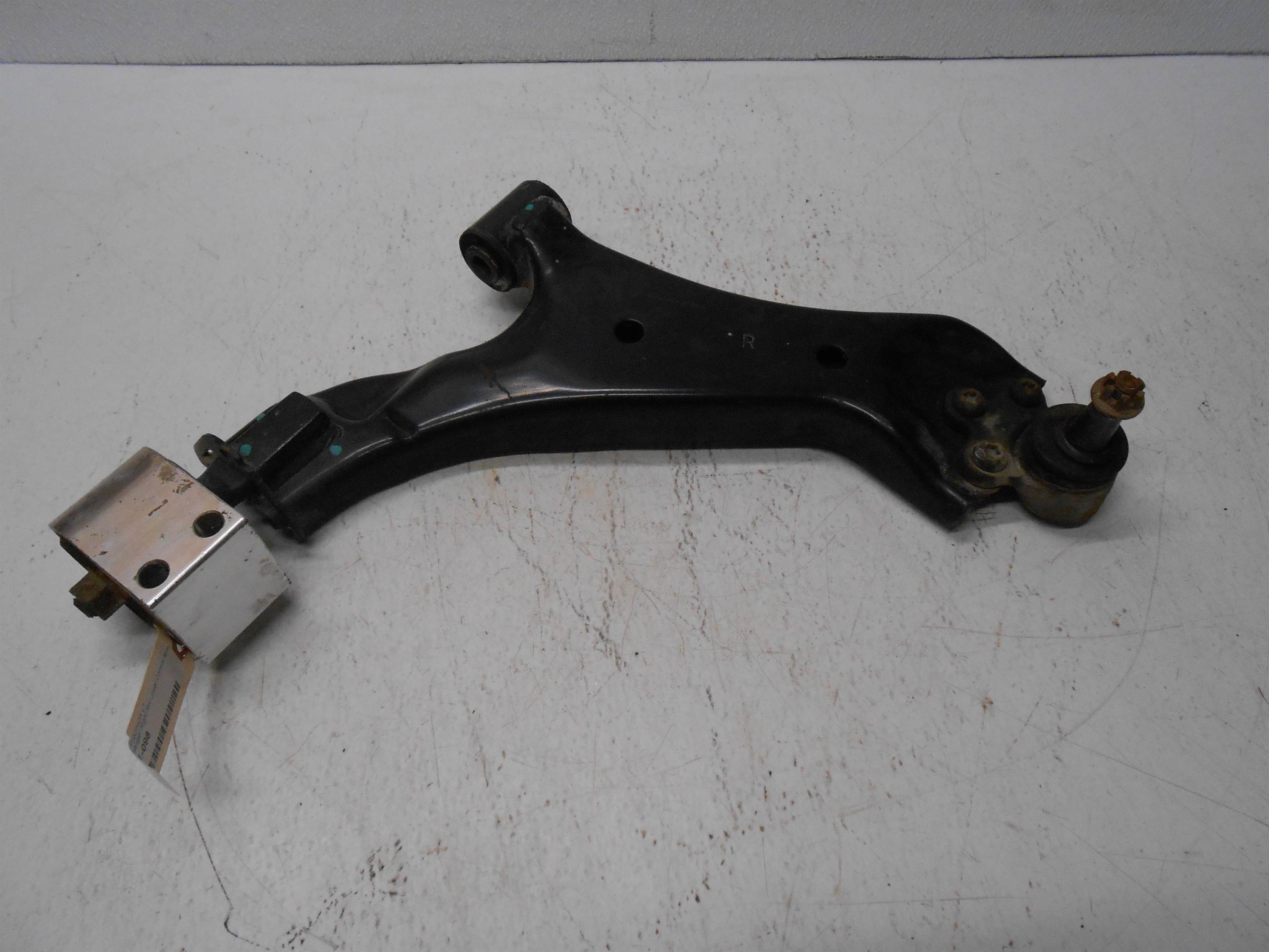 Used Passenger RH Right Lower Control Arm Front Fits 10-17 EQUINOX for sale small view front thumbnail