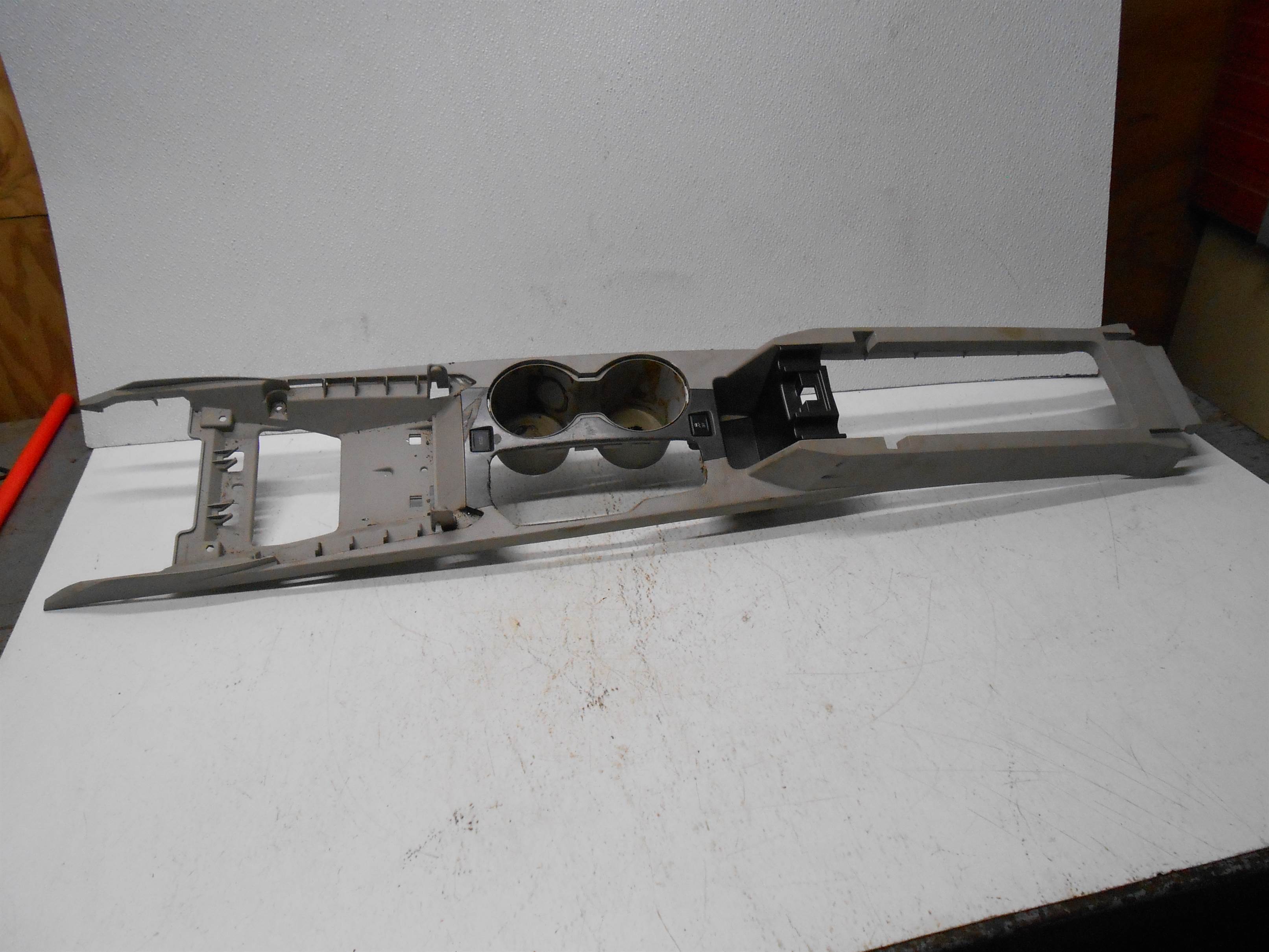 Used 2010-2015 Chevrolet Equinox Upper Center Console 20814219 for sale small view front thumbnail