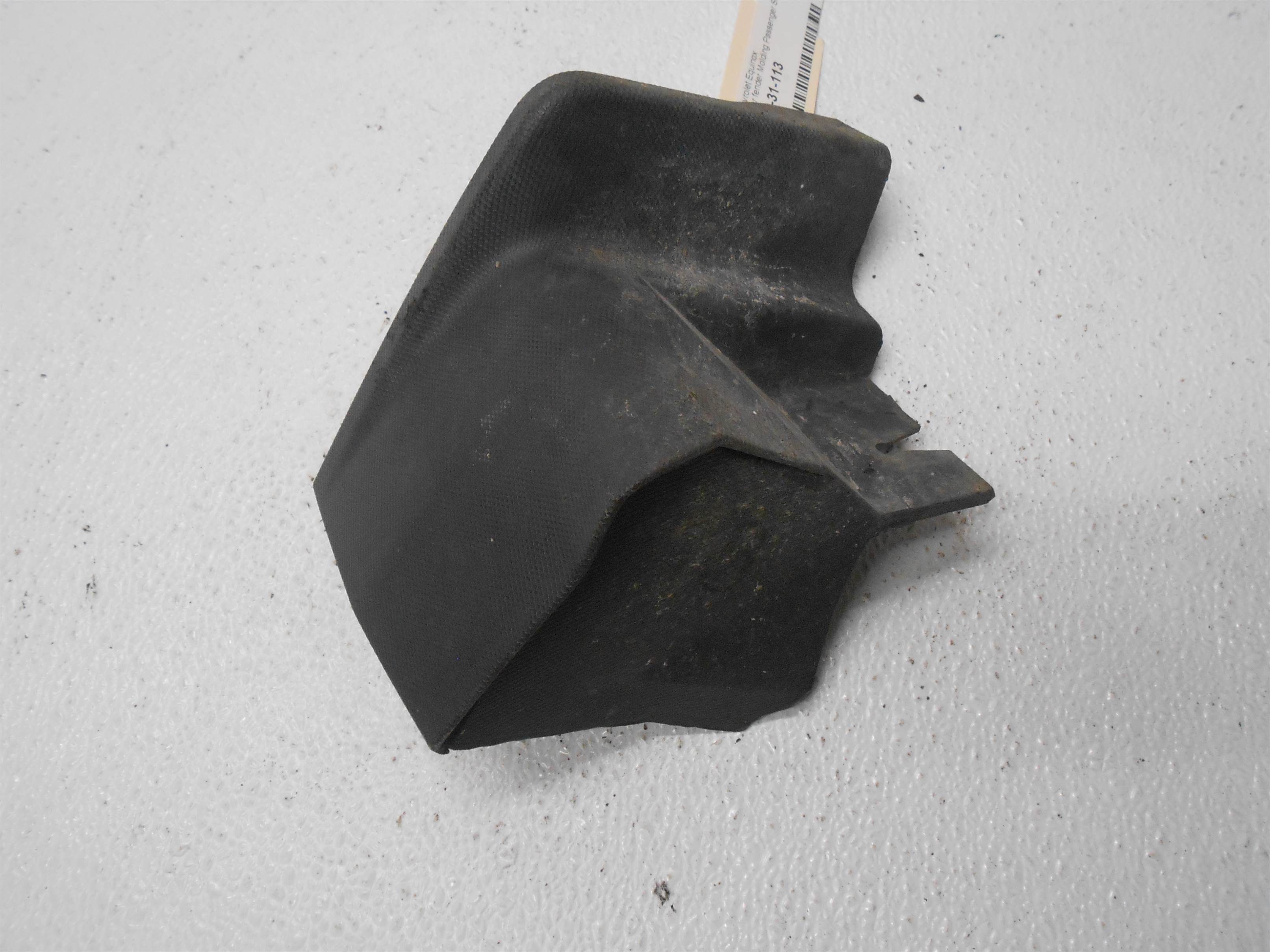 Used 2010-2017 CHEVROLET EQUINOX FRONT RIGHT SIDE FENDER LOWER MOLDING TRIM PANEL OEM for sale small view front thumbnail