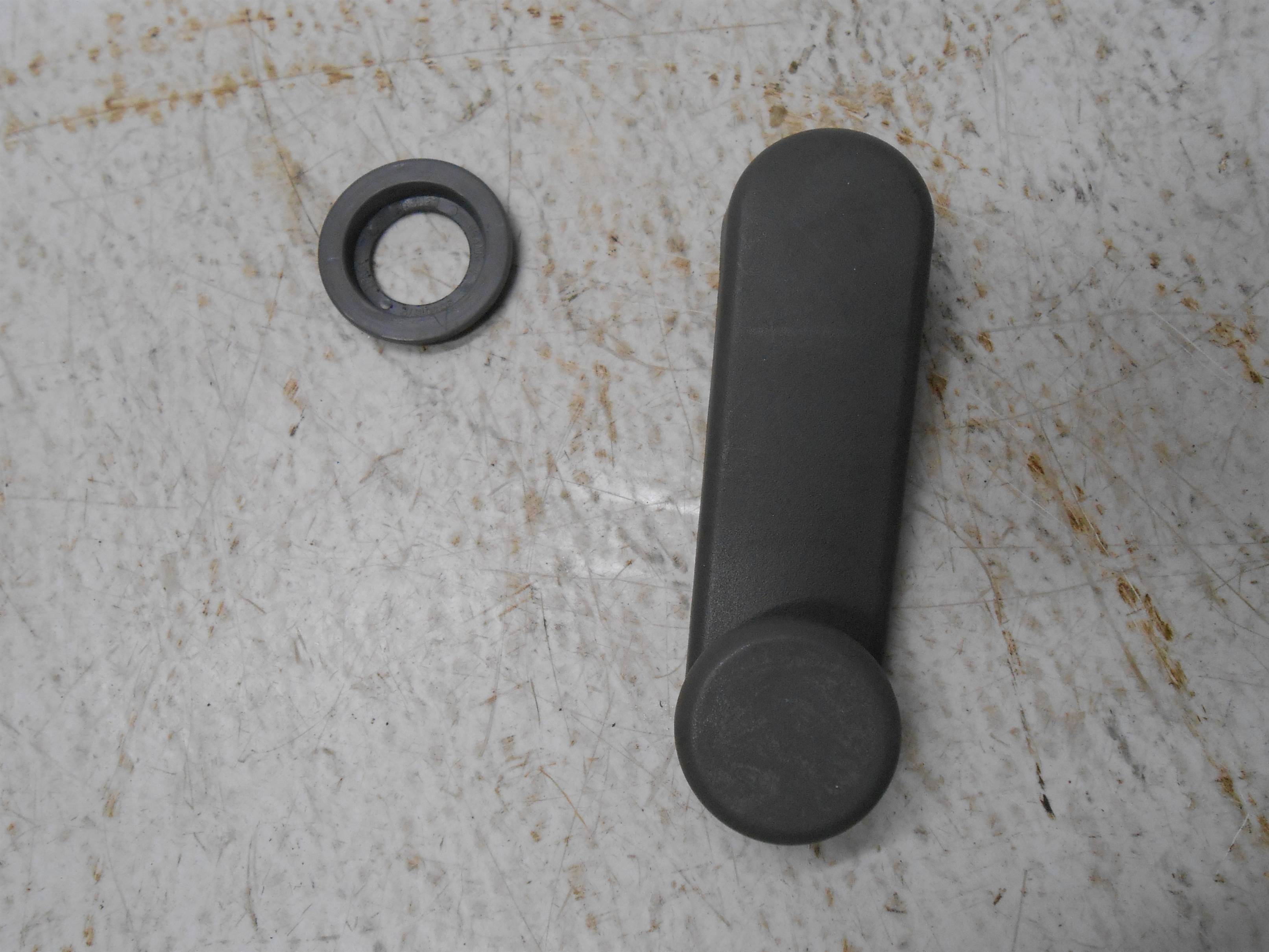 Used 2004-2011 Chevrolet Aveo Manual Window Crank for sale small view front thumbnail
