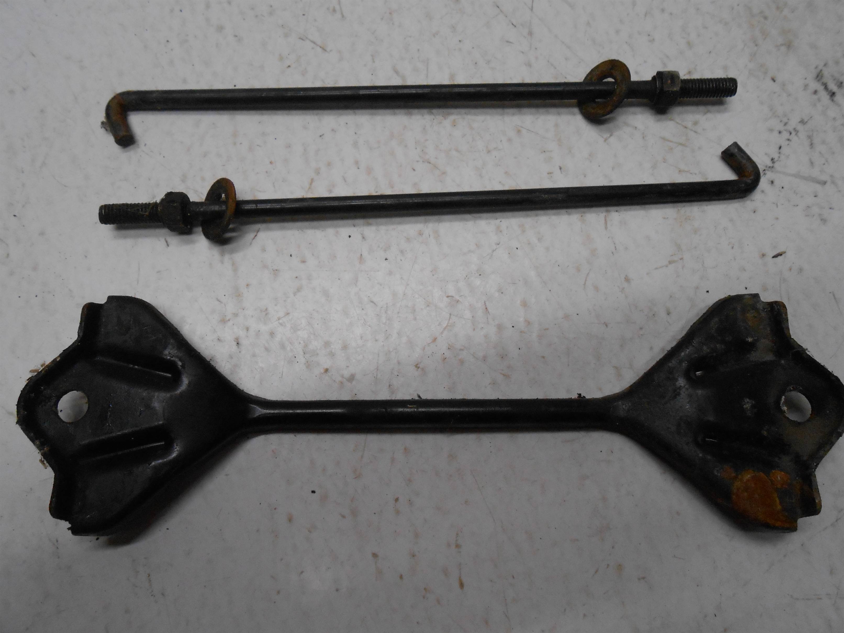 Used 2005 Chevrolet Aveo Battery Hold Down Bracket for sale small view front thumbnail