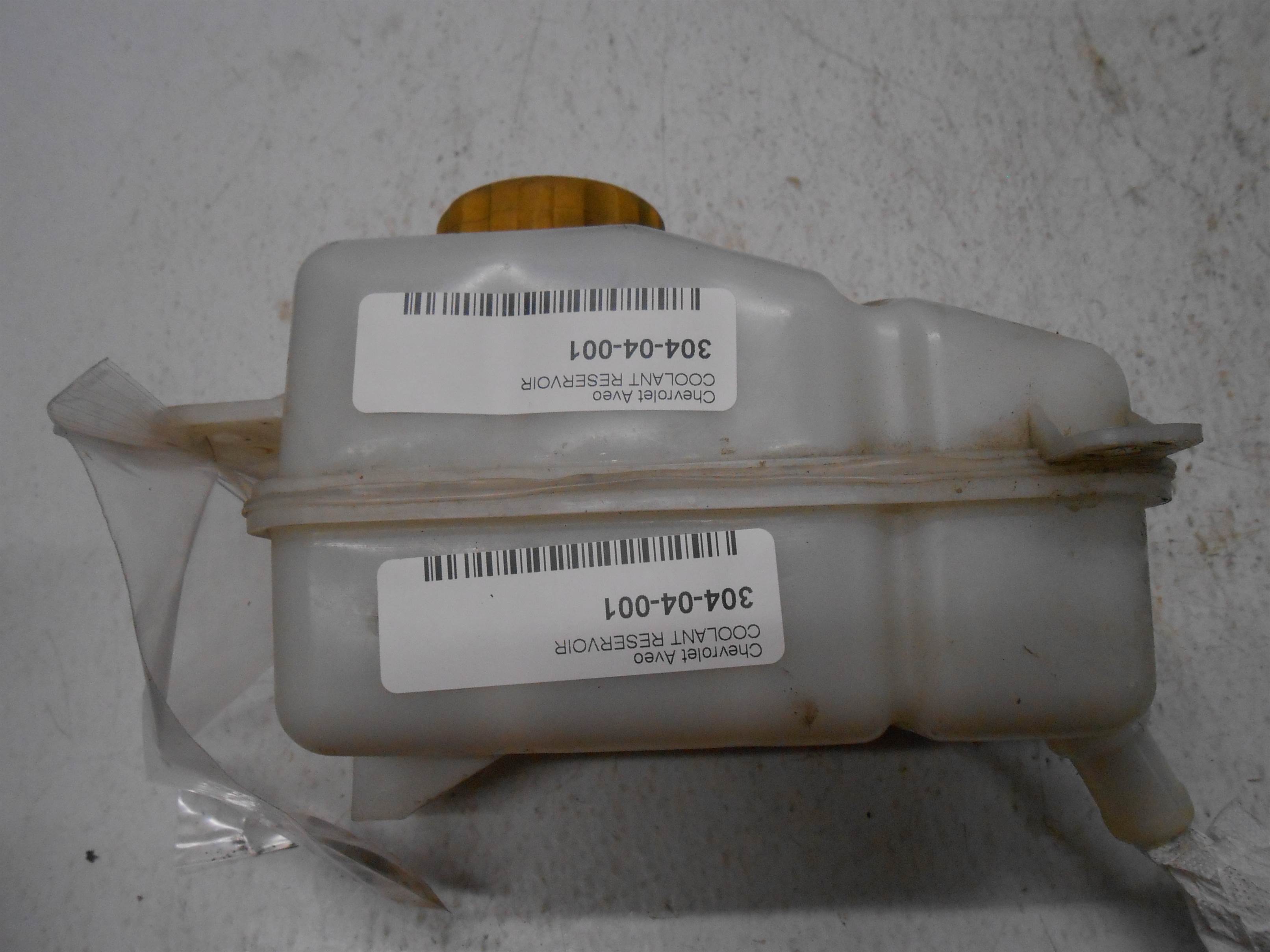 Used For Chevrolet Aveo 1.6L 2004-2008 Radiator Coolant Overflow Tank for sale small view front thumbnail