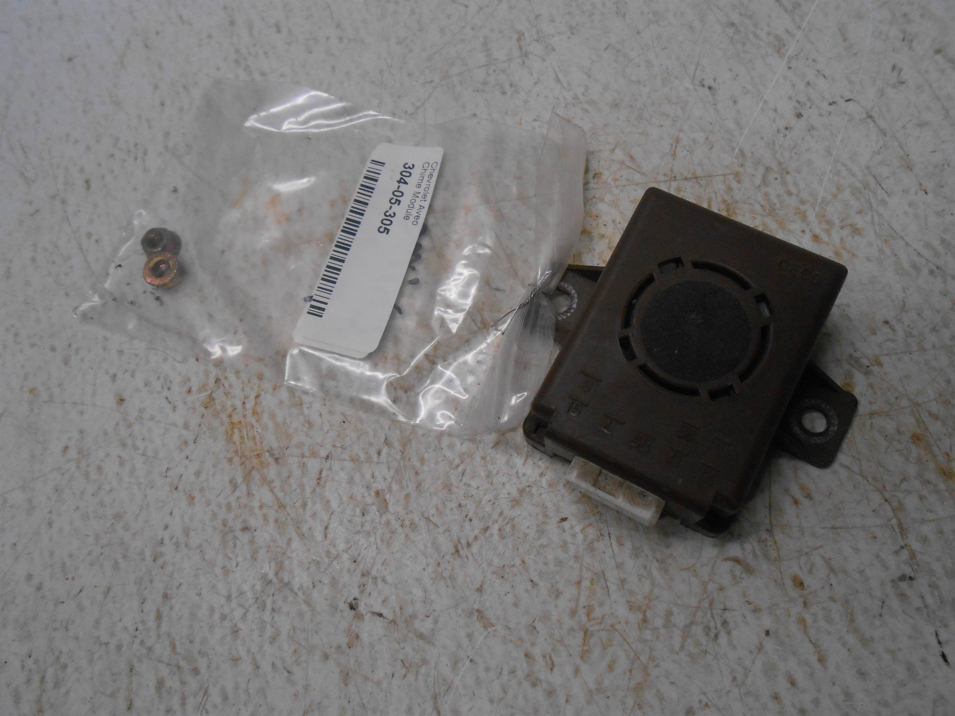 Used 2005 Chevrolet Aveo Chime Module With Nuts 96459510 for sale small view front thumbnail