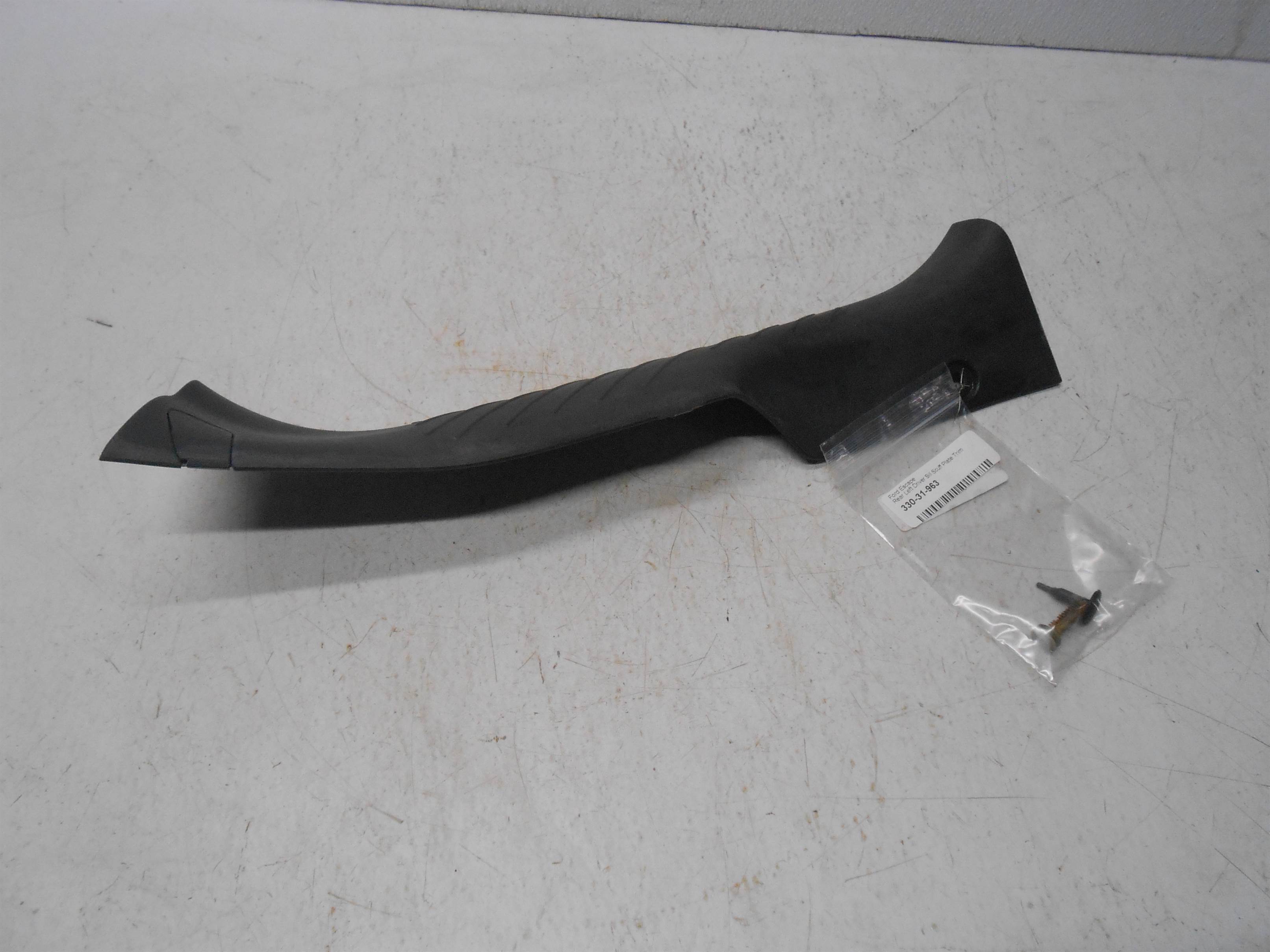 Used 2006 ford escape CARPET TRIM SCUFF PLATE SILL STEP PANEL REAR LEFT DRIVER for sale small view front thumbnail