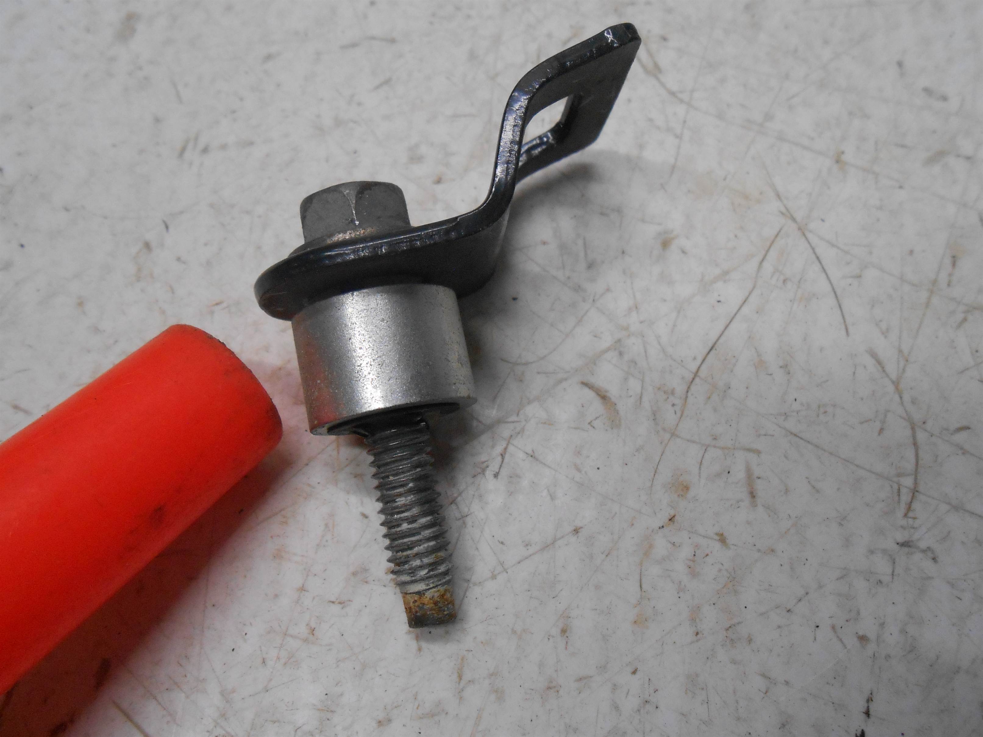 Used 2006 ford escape CHILD SEAT BRACKET RH CR LH for sale small view front thumbnail