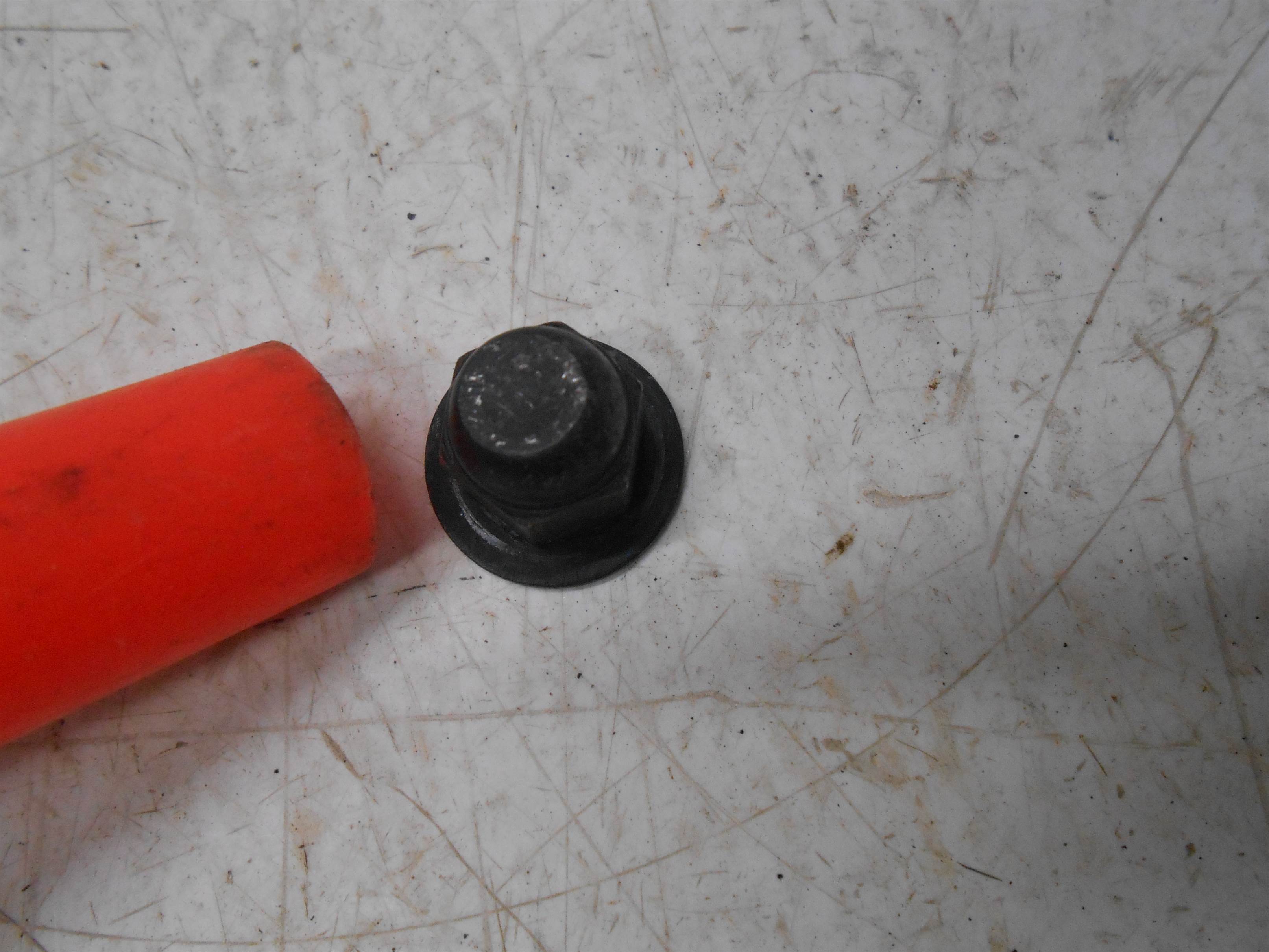 Used 2006 ford escape WIPER ARM NUT FRONT RIGHT OR LEFT for sale small view front thumbnail